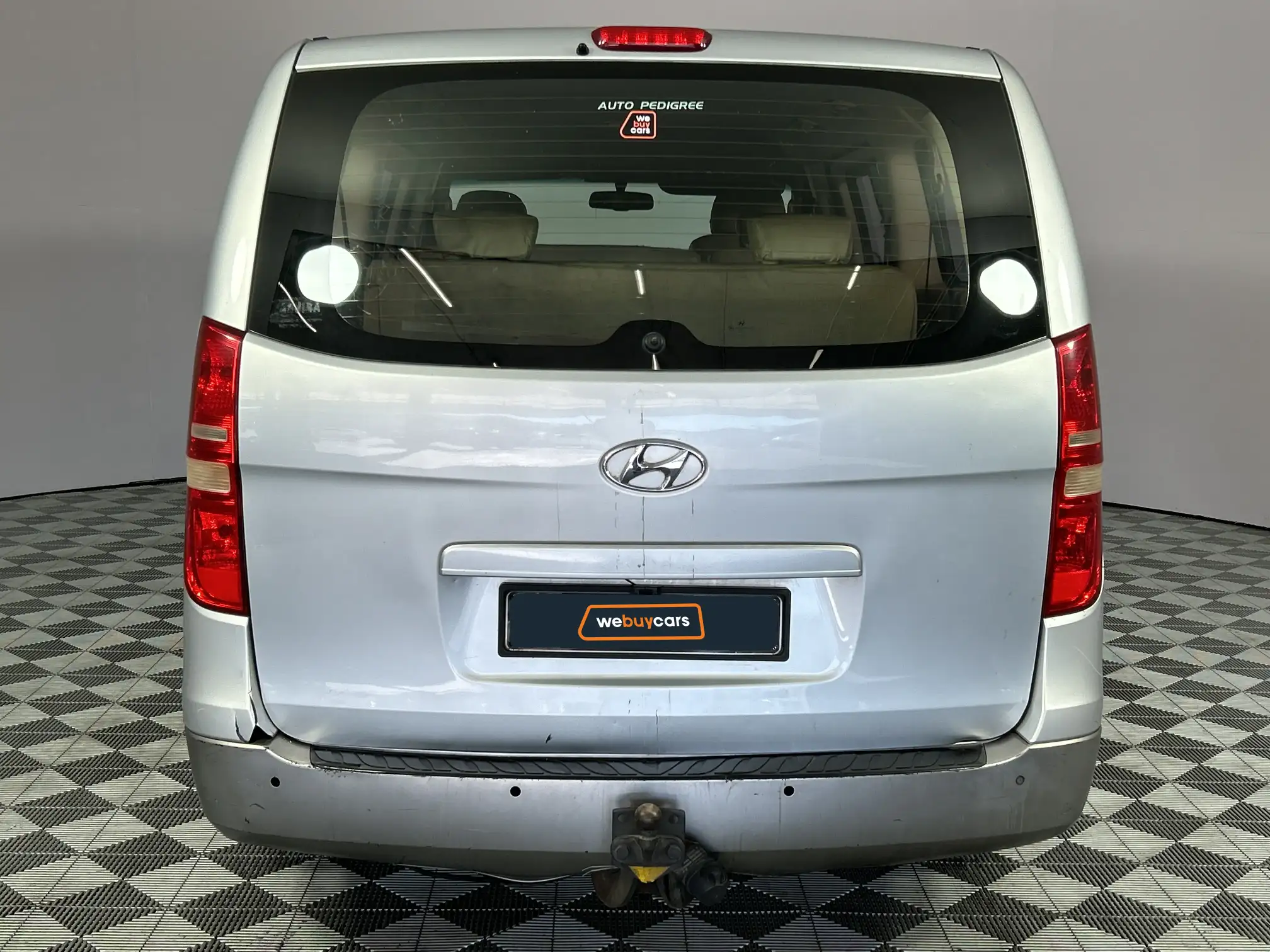 Hyundai H-1