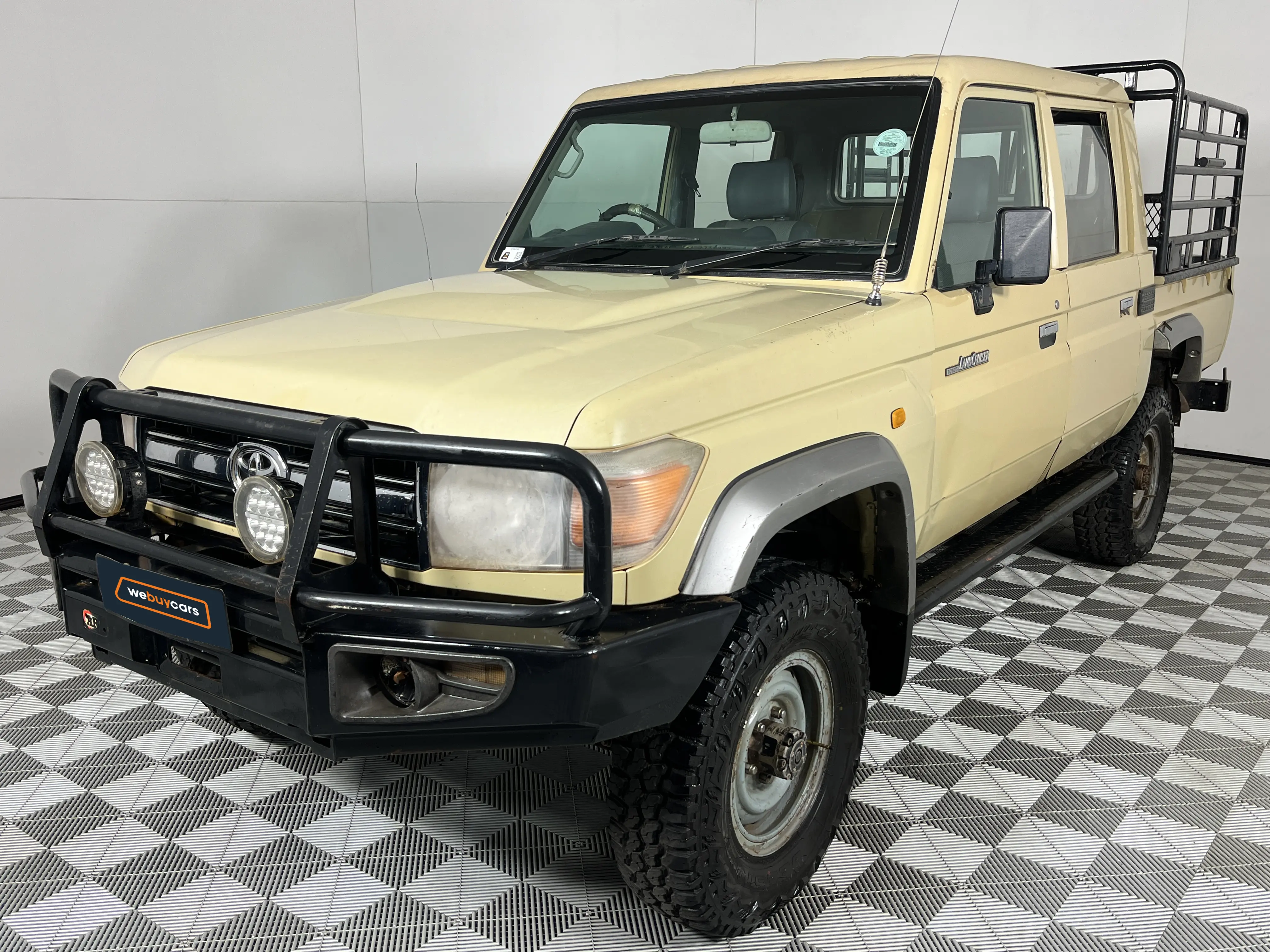 2013 Toyota Land Cruiser 79 4.2d Pick Up Double Cab