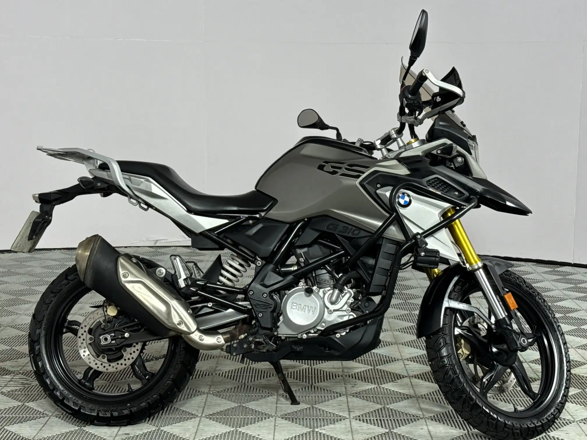 2019 BMW C