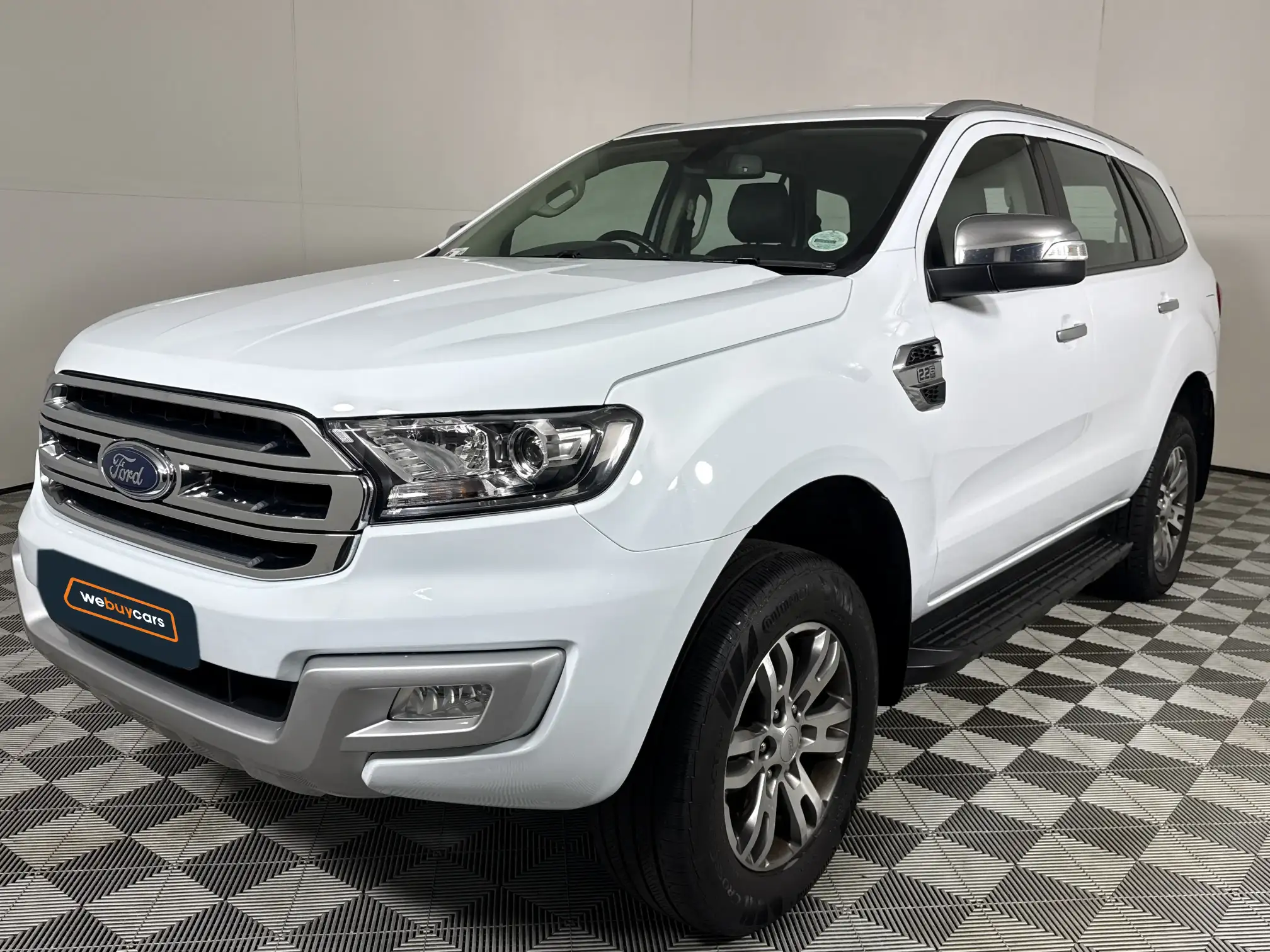 2018 Ford Everest