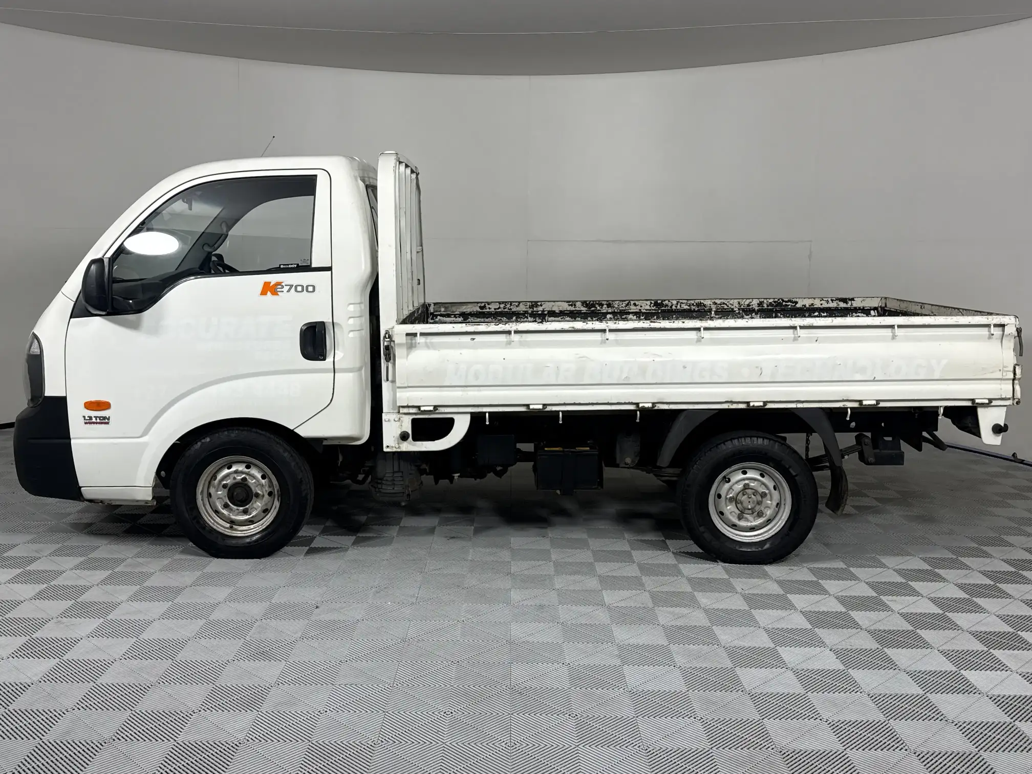 KIA K 2700