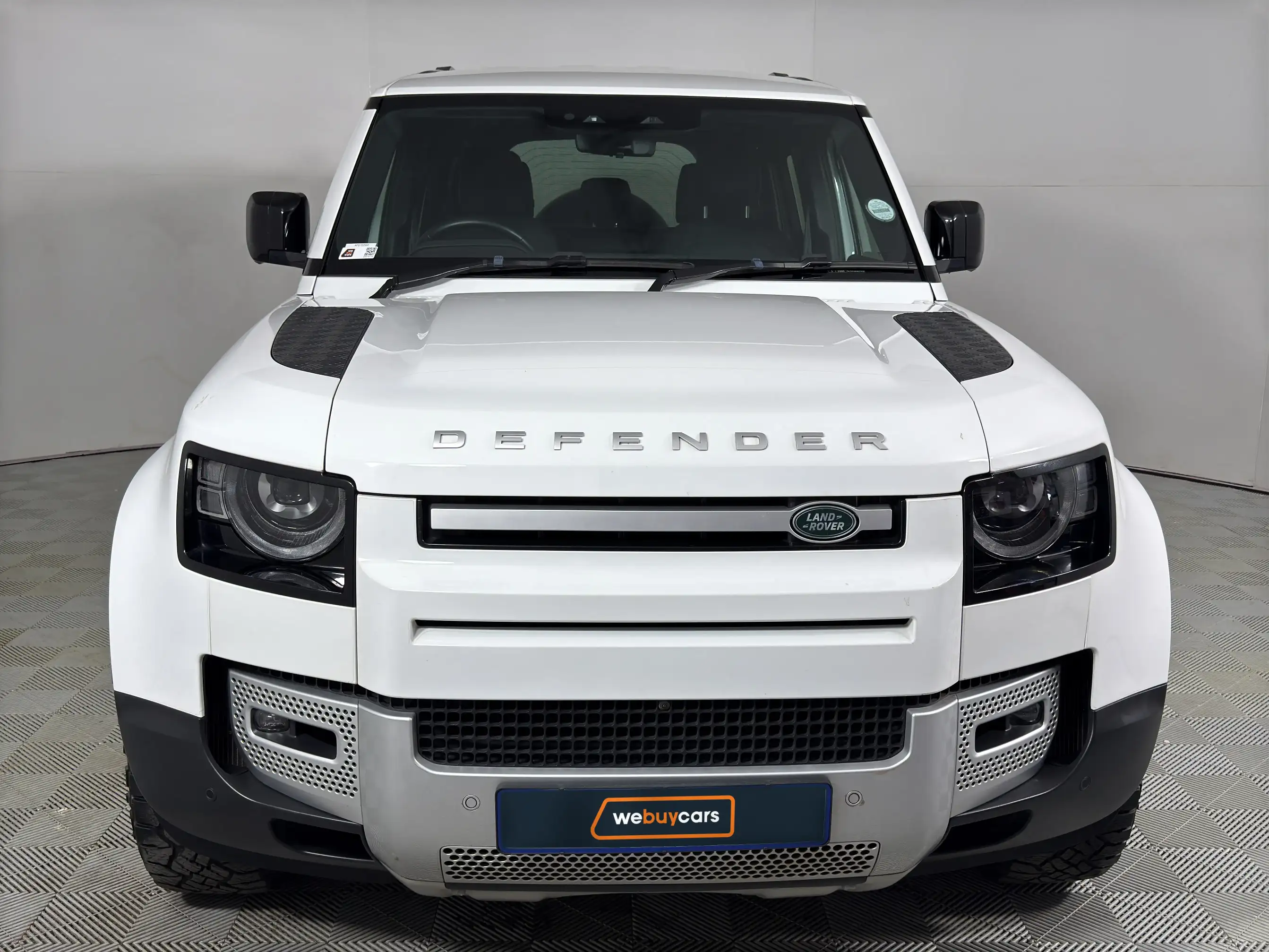 Land Rover Defender 110