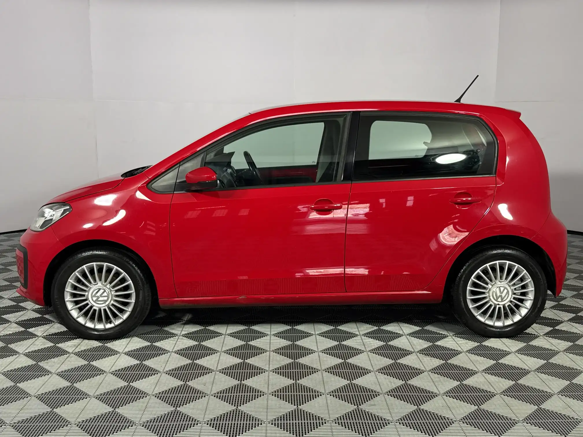 Volkswagen UP