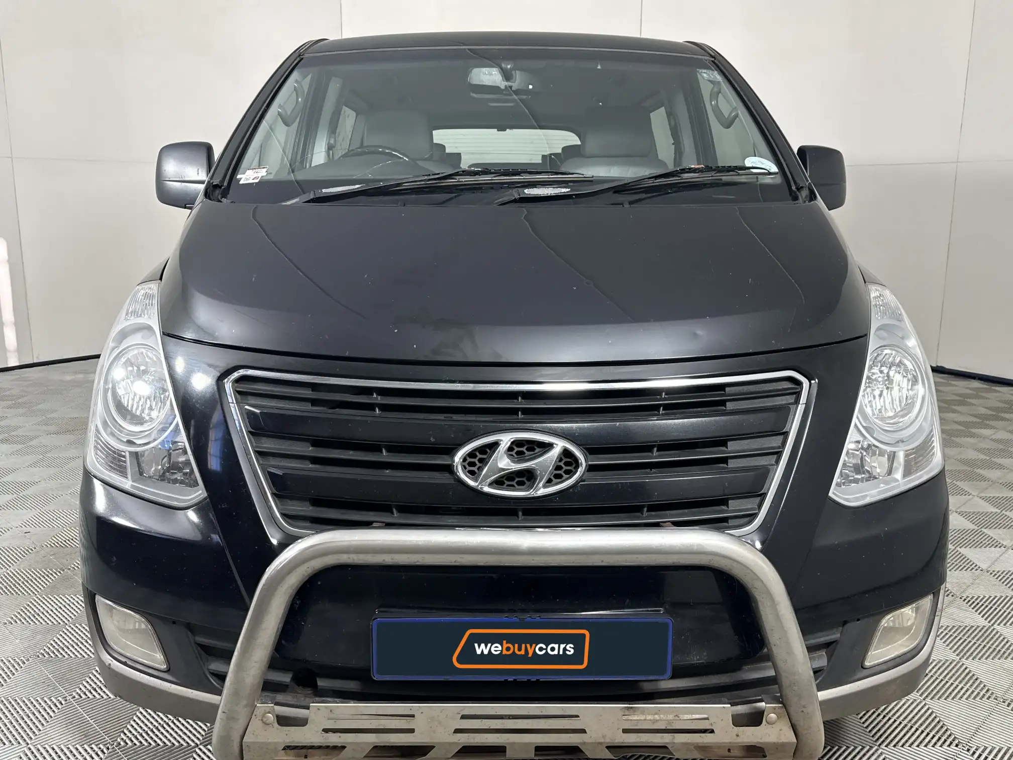 Hyundai H-1