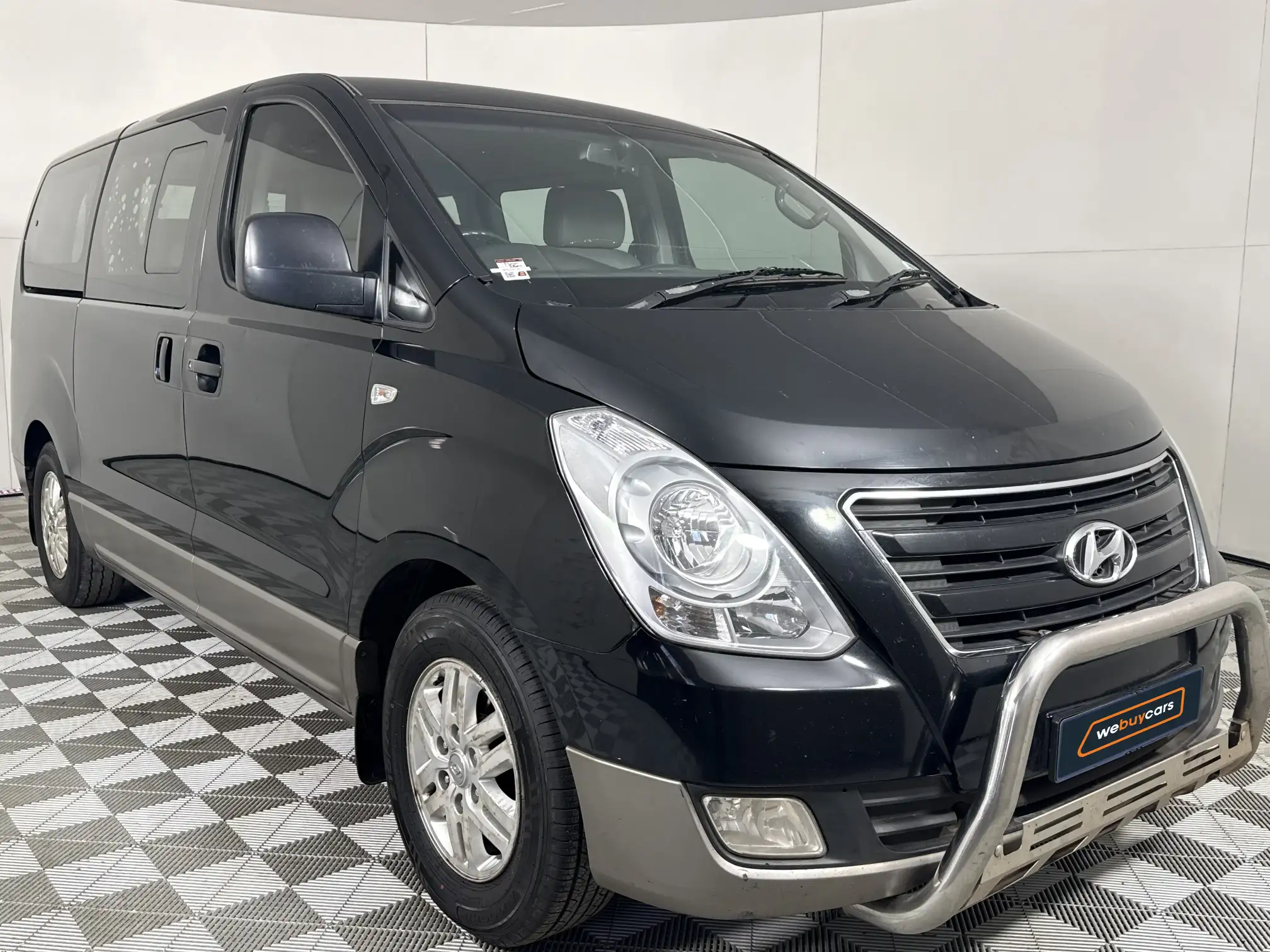 Hyundai H-1