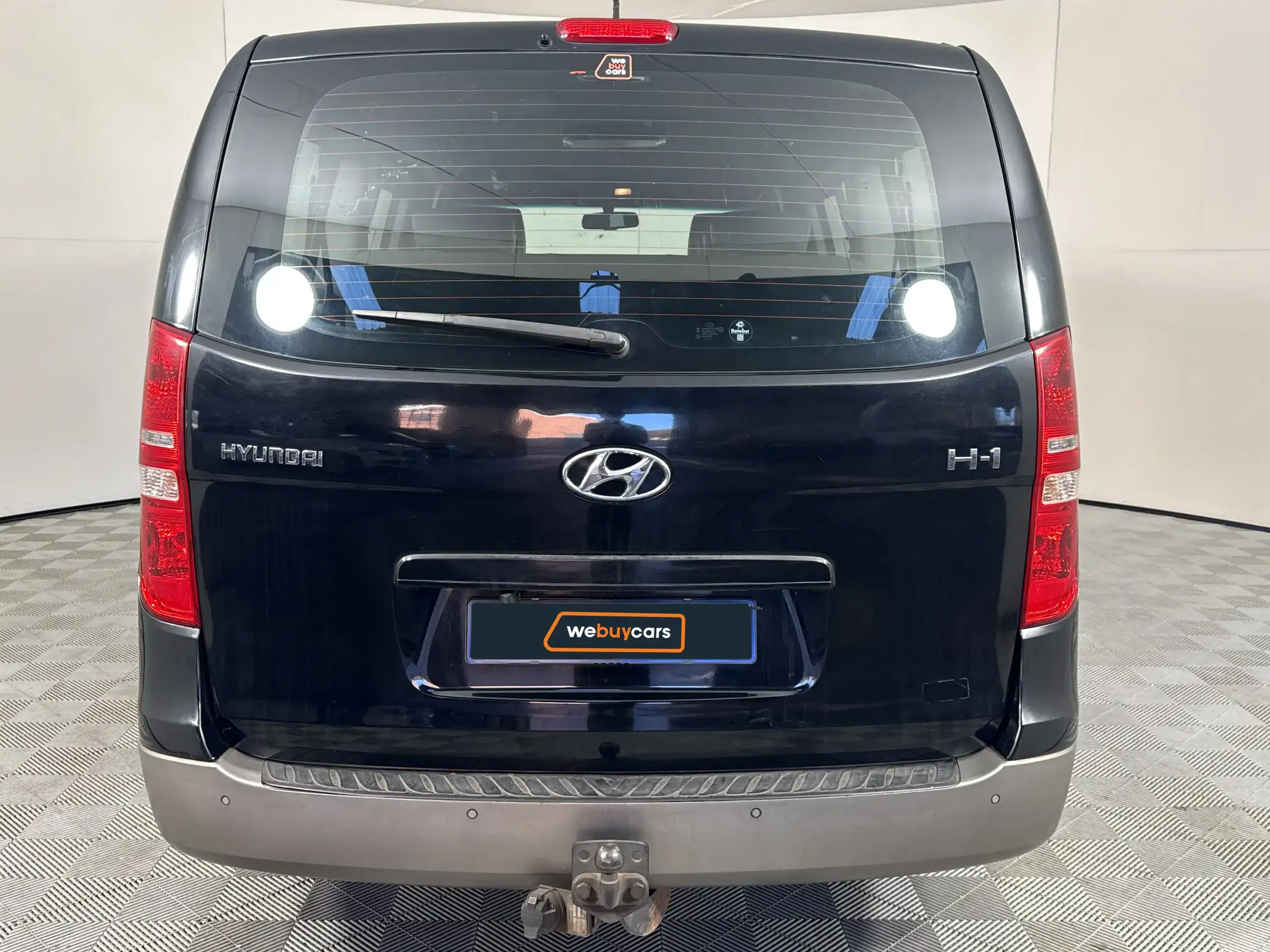 Hyundai H-1
