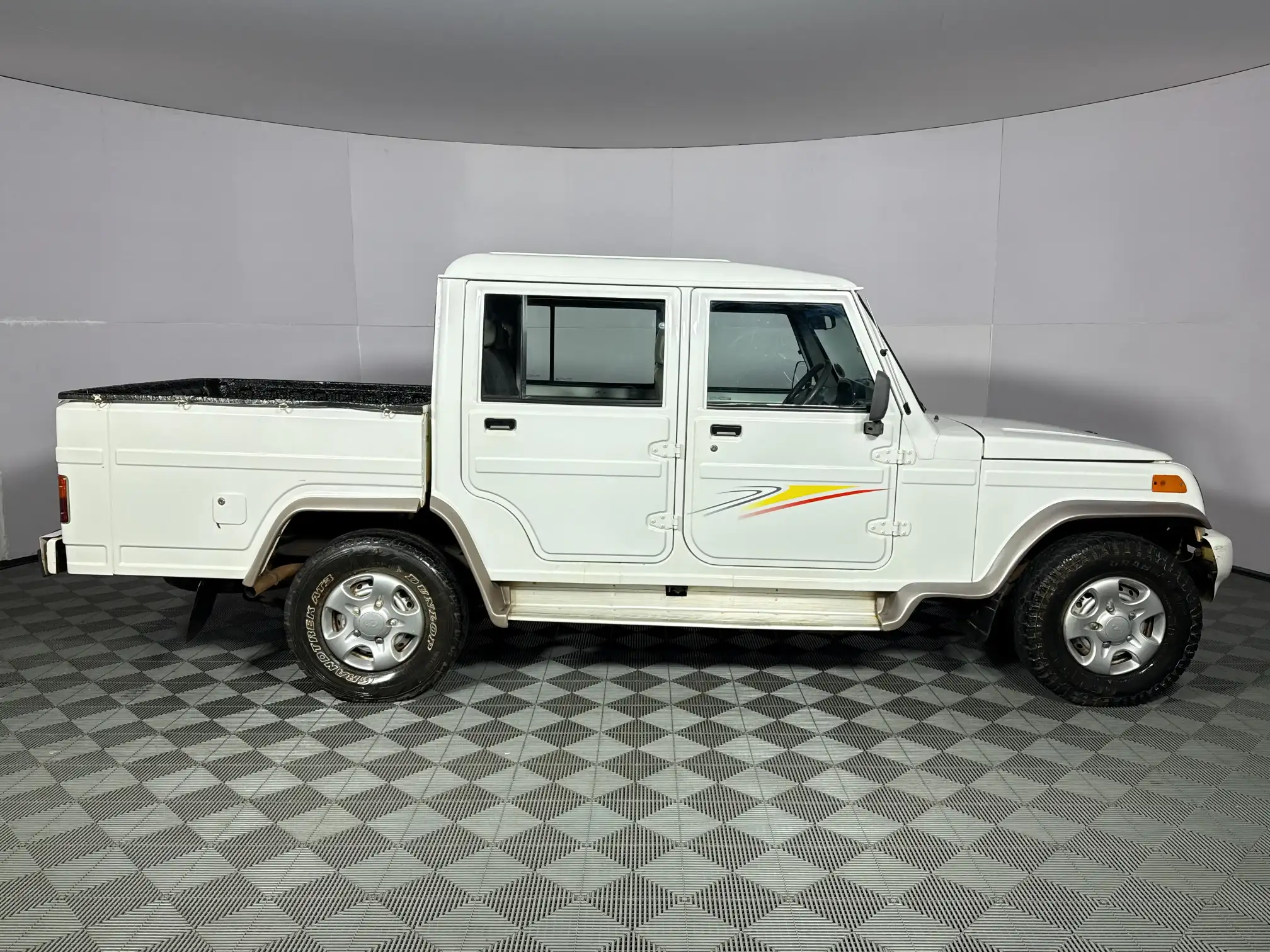 Mahindra Bolero