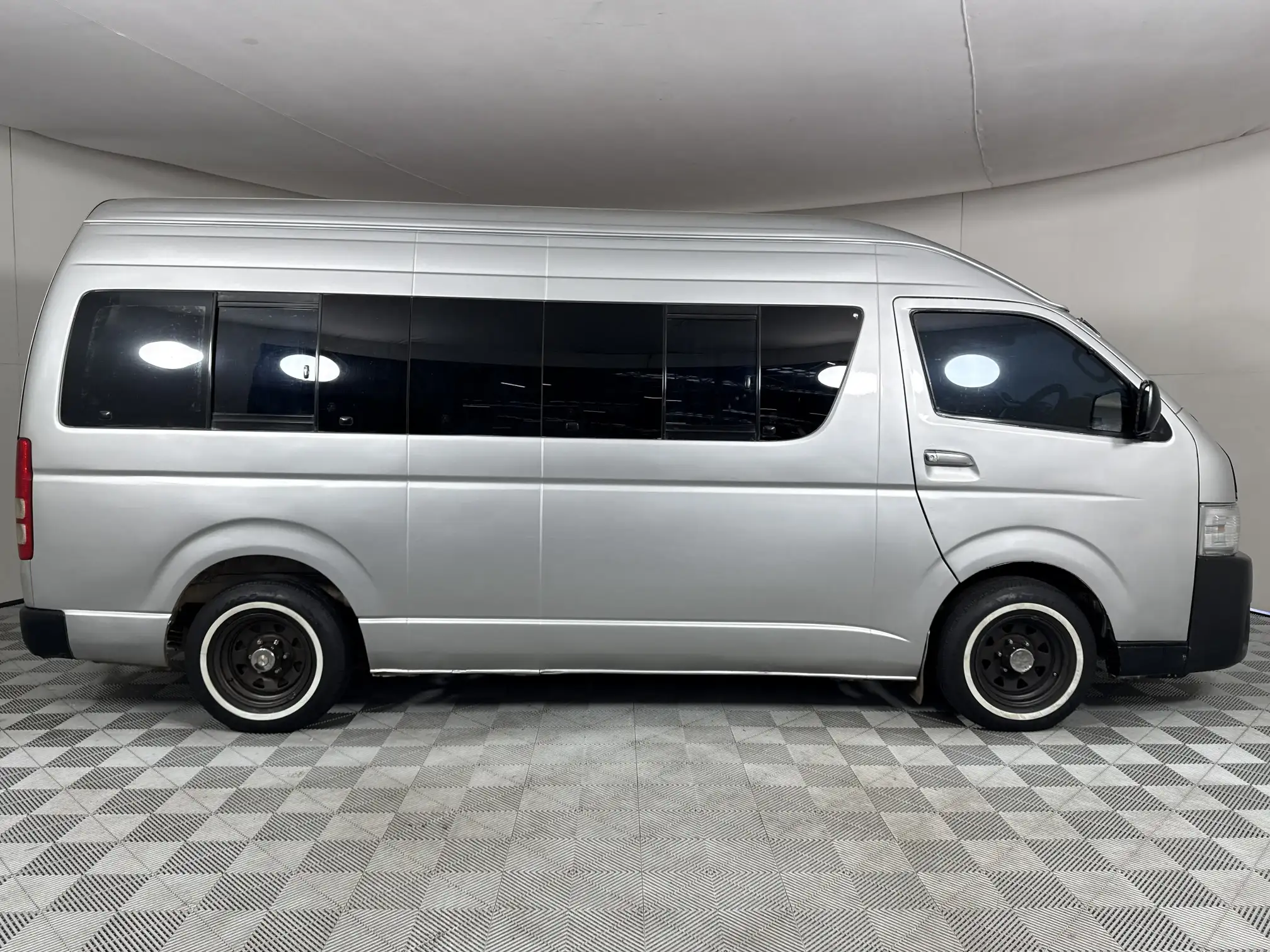 Toyota Quantum