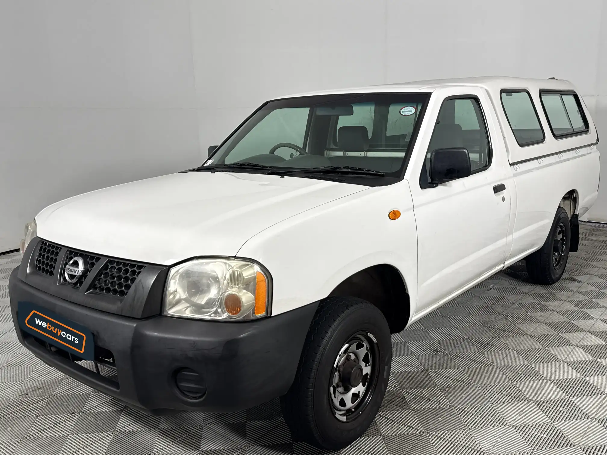 2015 Nissan Hardbody