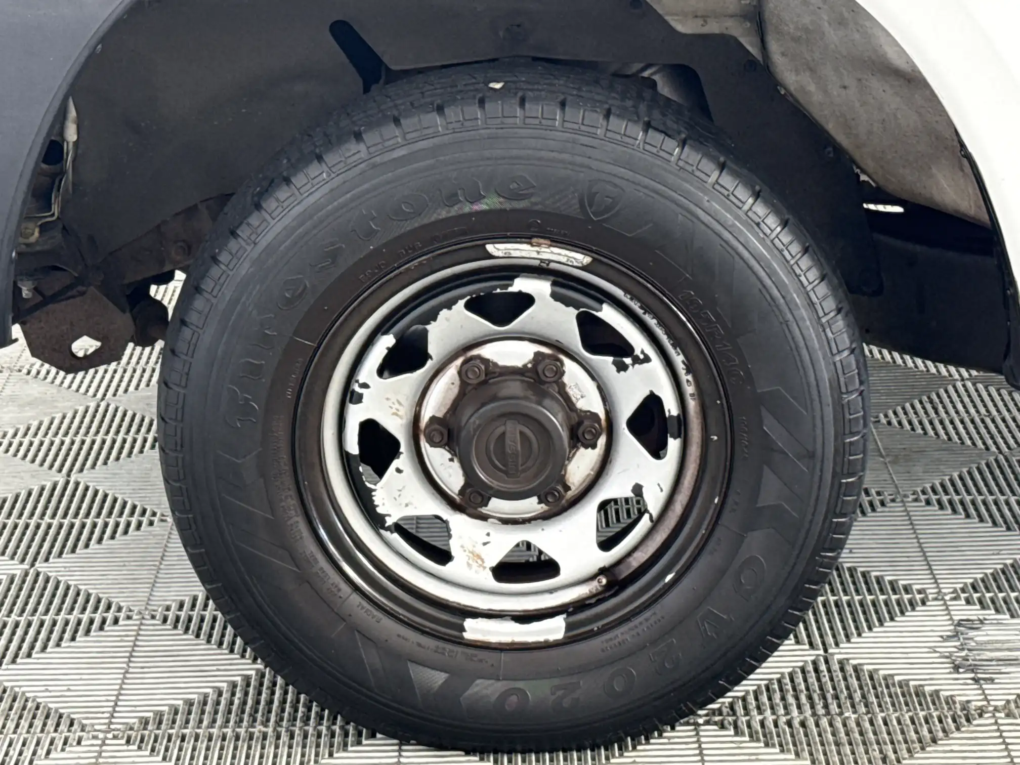 Nissan Hardbody