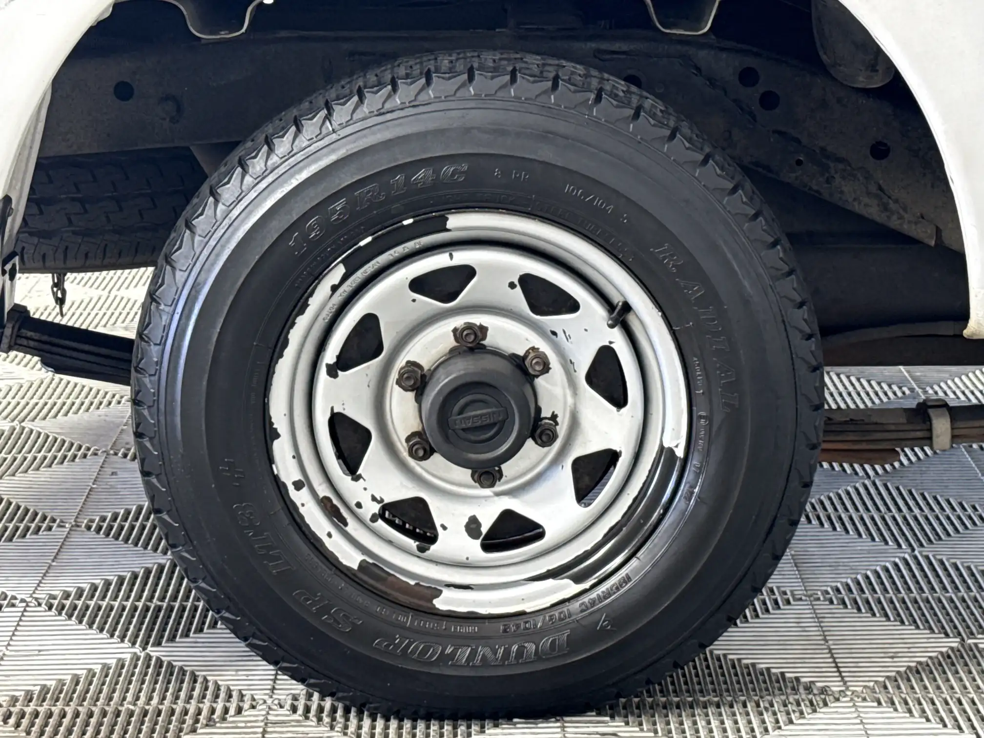 Nissan Hardbody