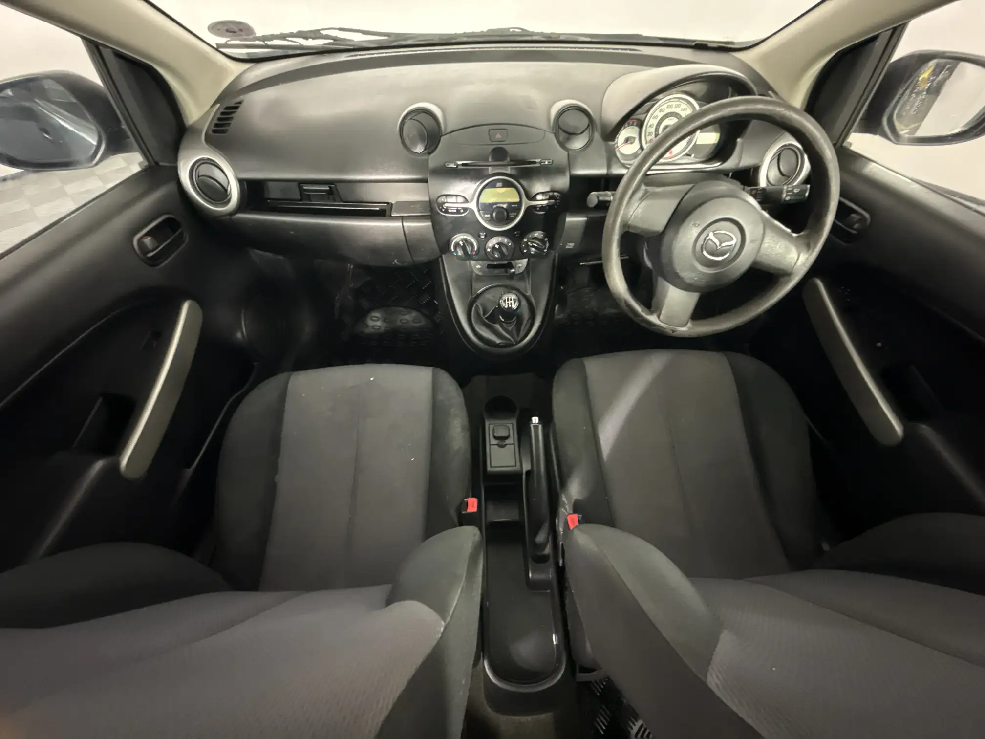 Mazda Mazda 2