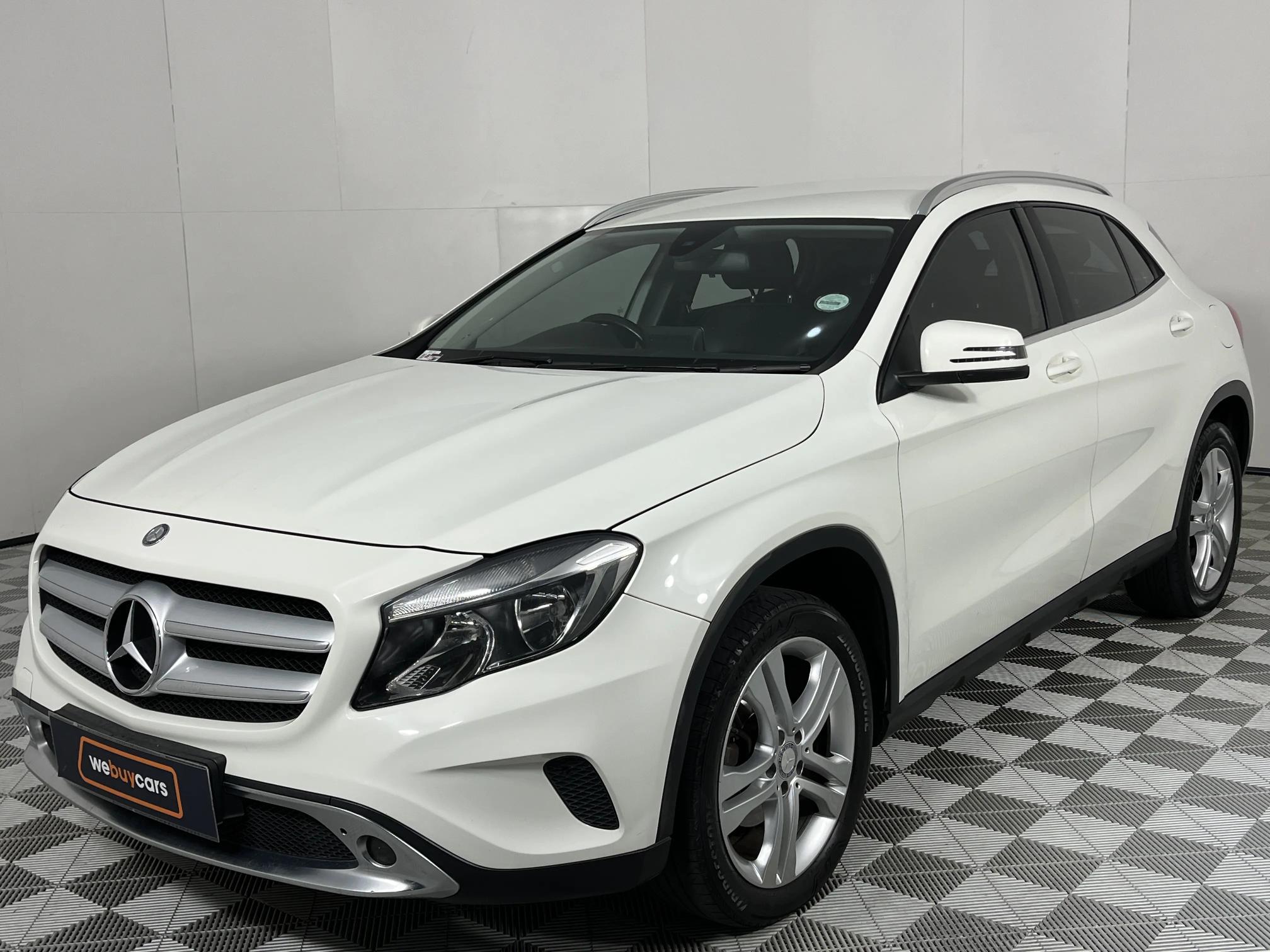 Mercedes Benz GLA 200 7G-Tronic
