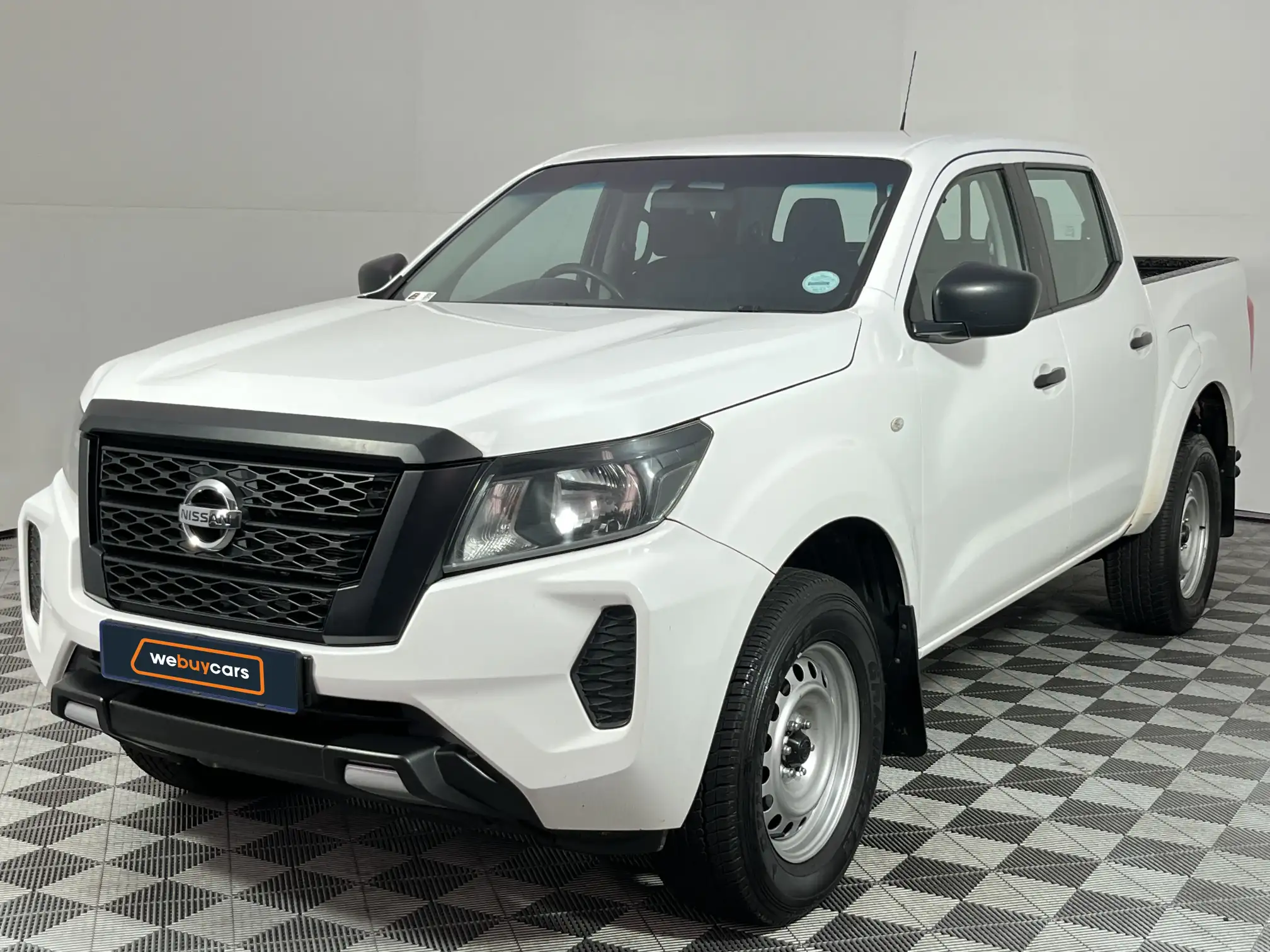2023 Nissan Navara
