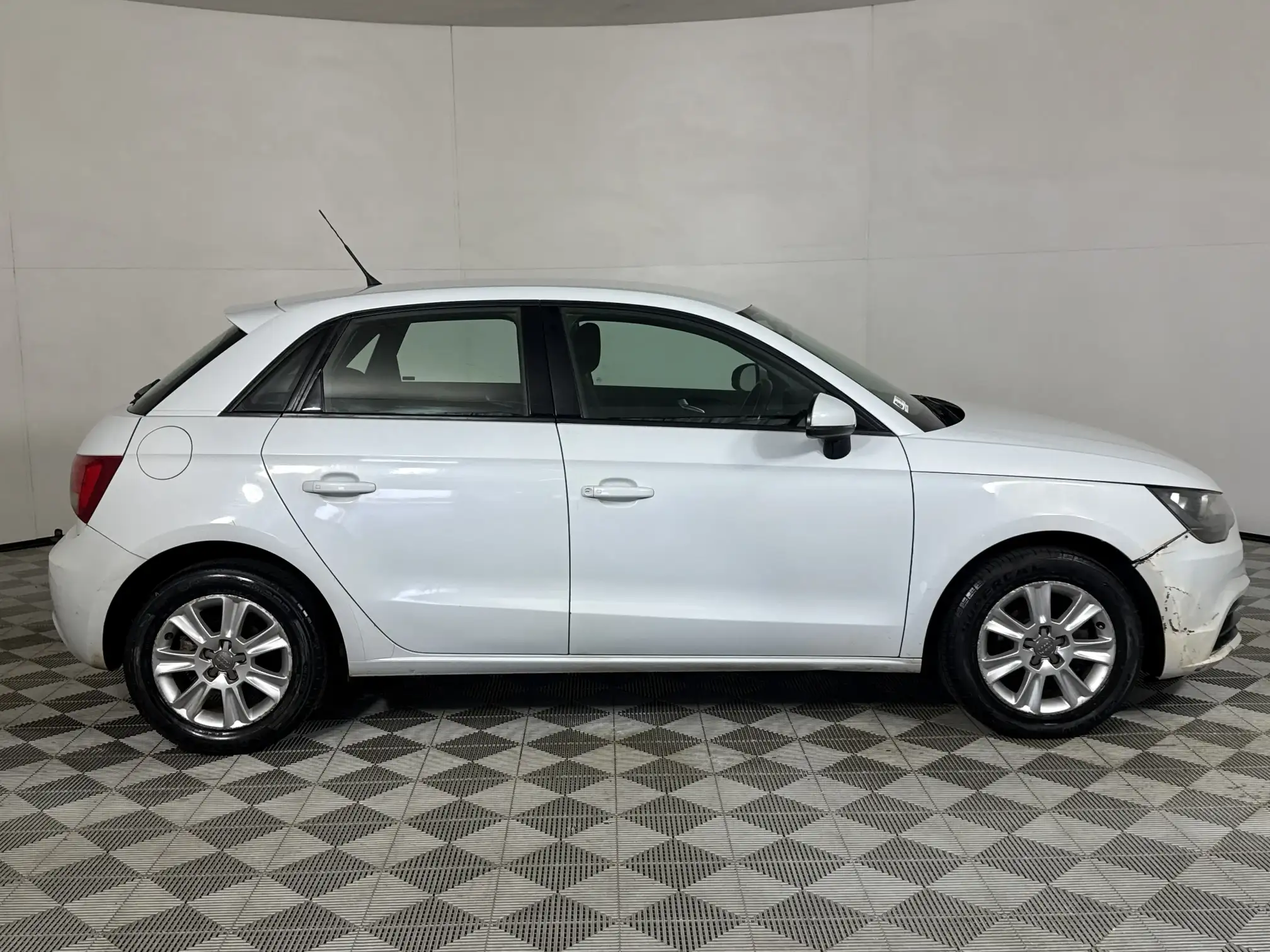 Audi A1