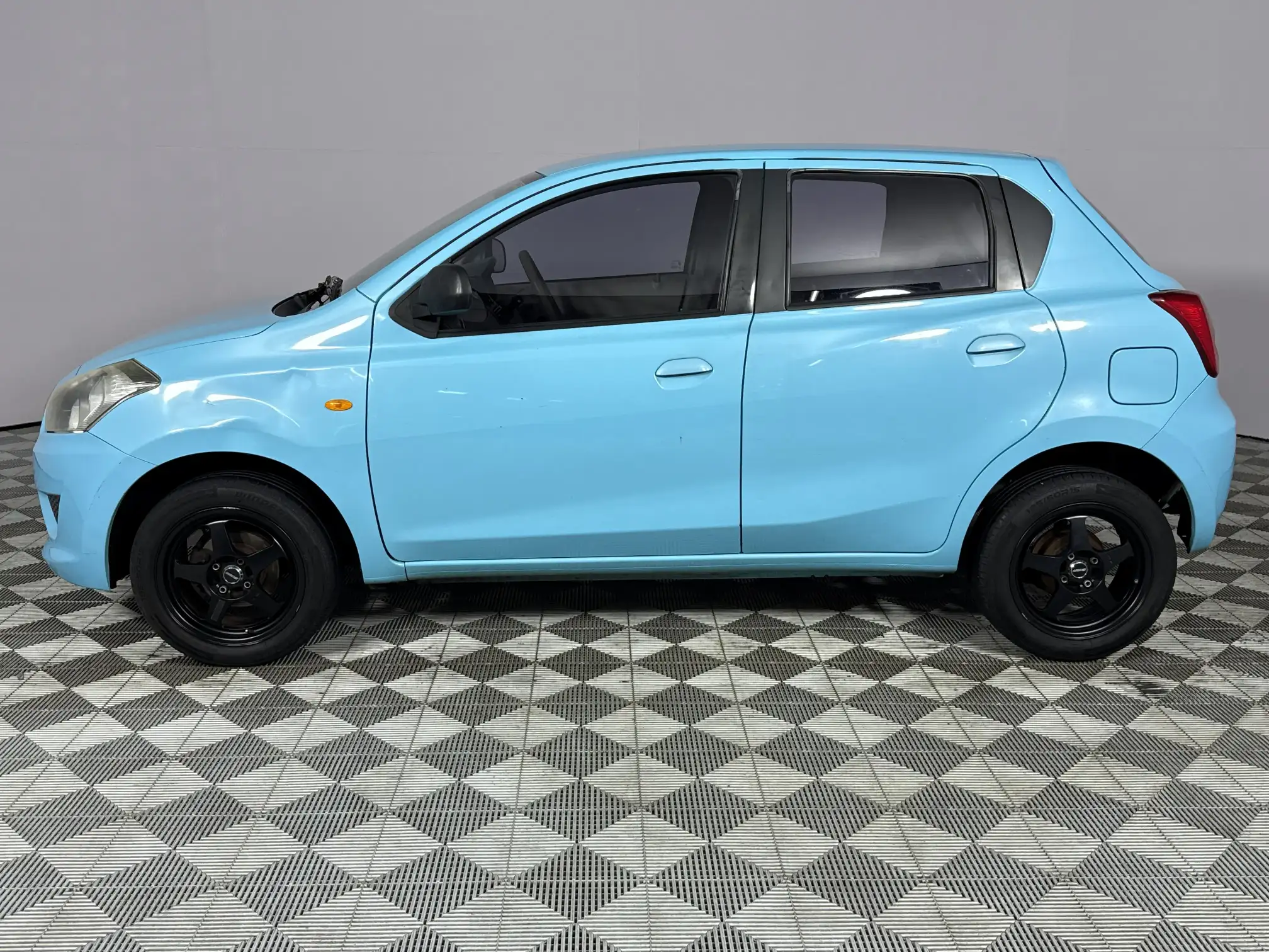 Datsun GO