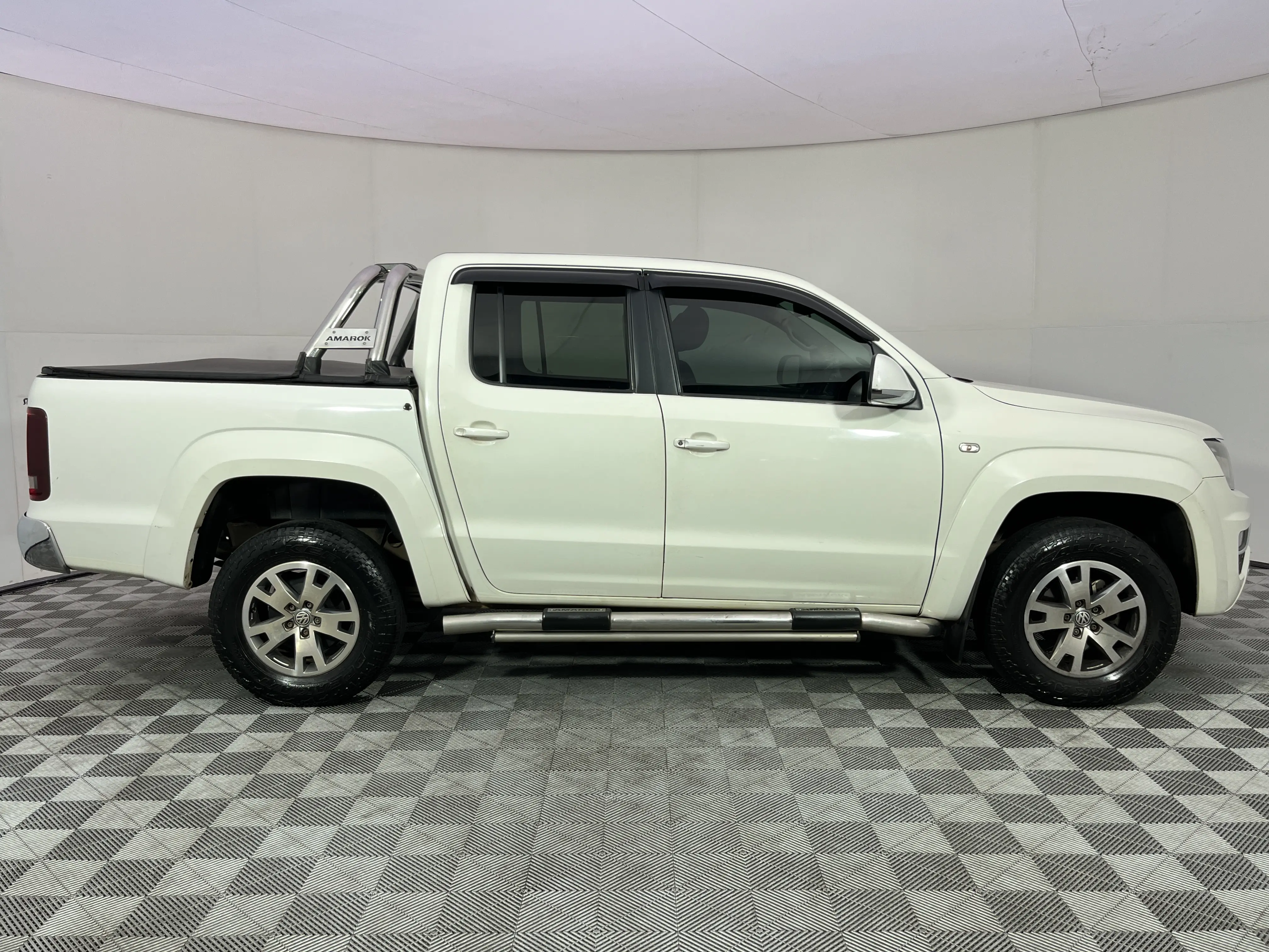 2017 Volkswagen Amarok 2.0 Bitdi Highline (132 KW) 4mot Double Cab Pick Up, photo 4