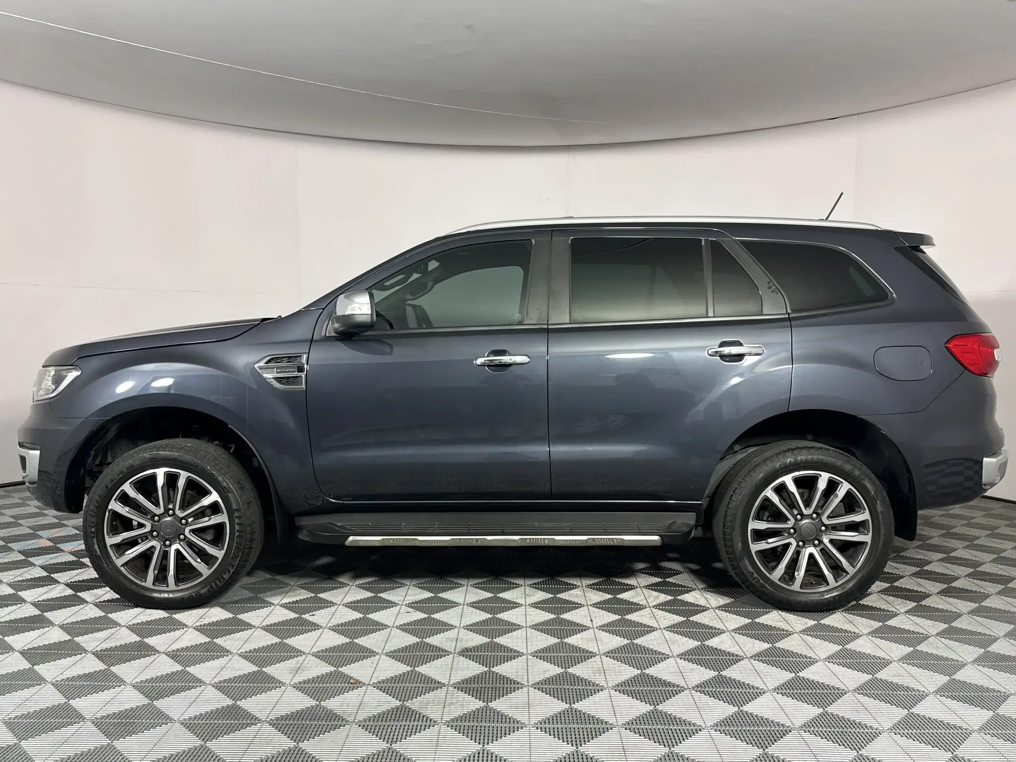 Ford Everest