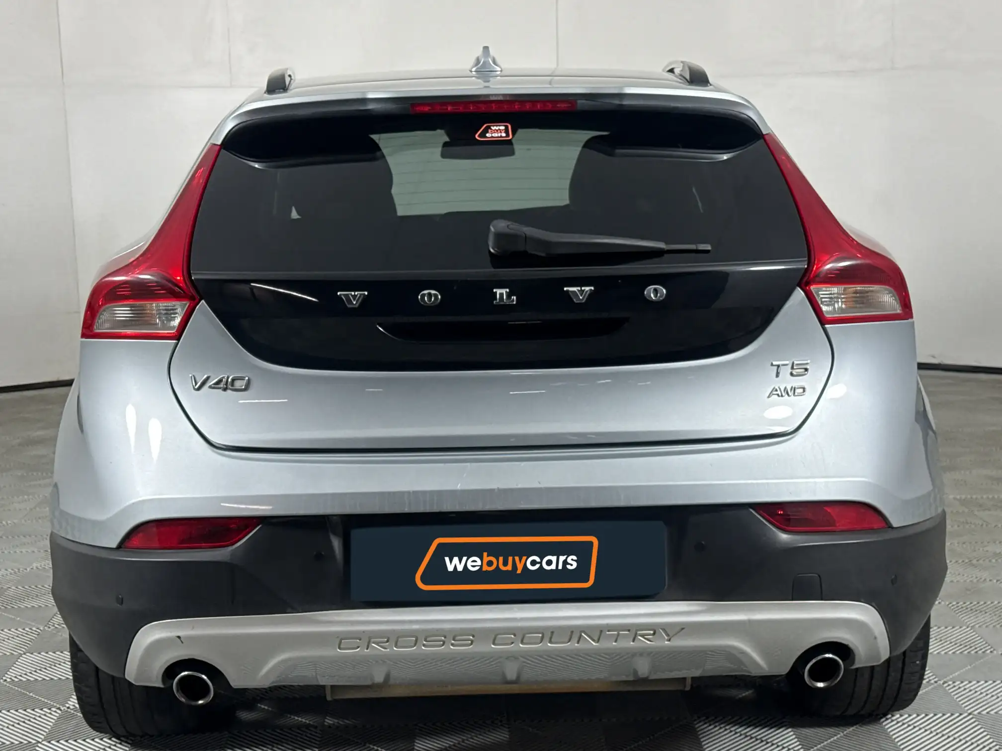 Volvo V40