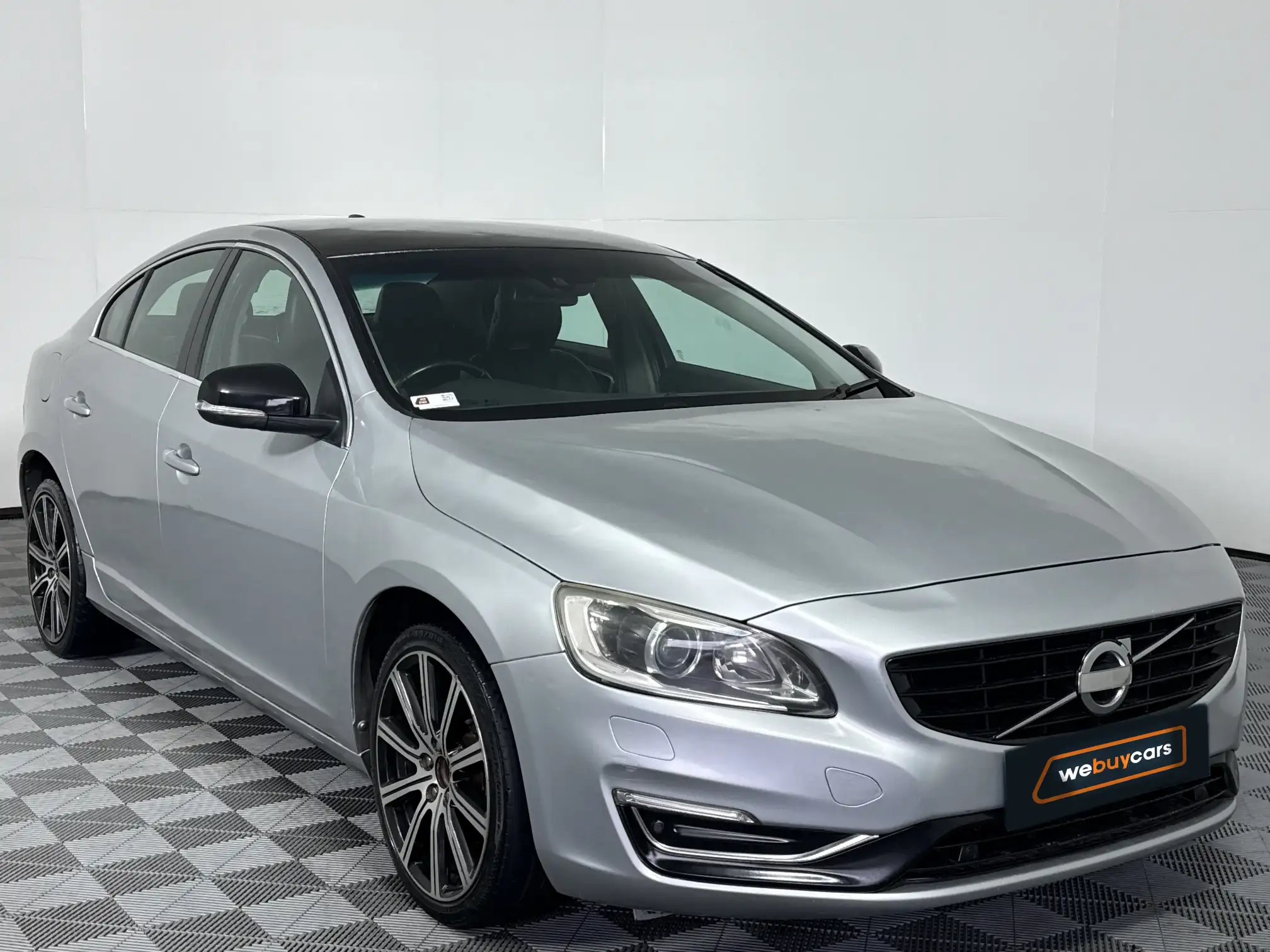 Volvo S60
