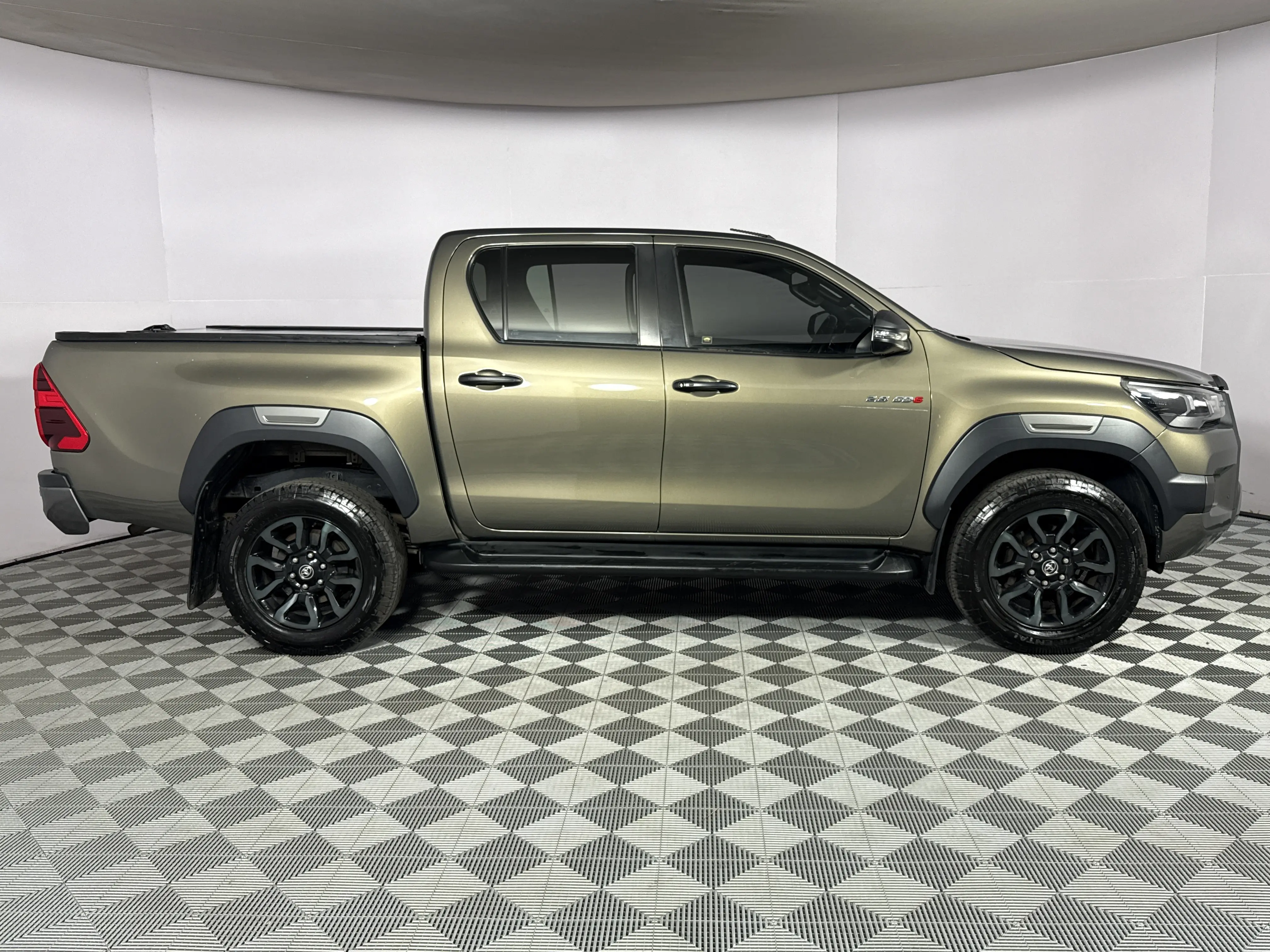2023 Toyota Hilux 2.8 Gd-6 RB Legend Pick Up Double Cab, photo 4
