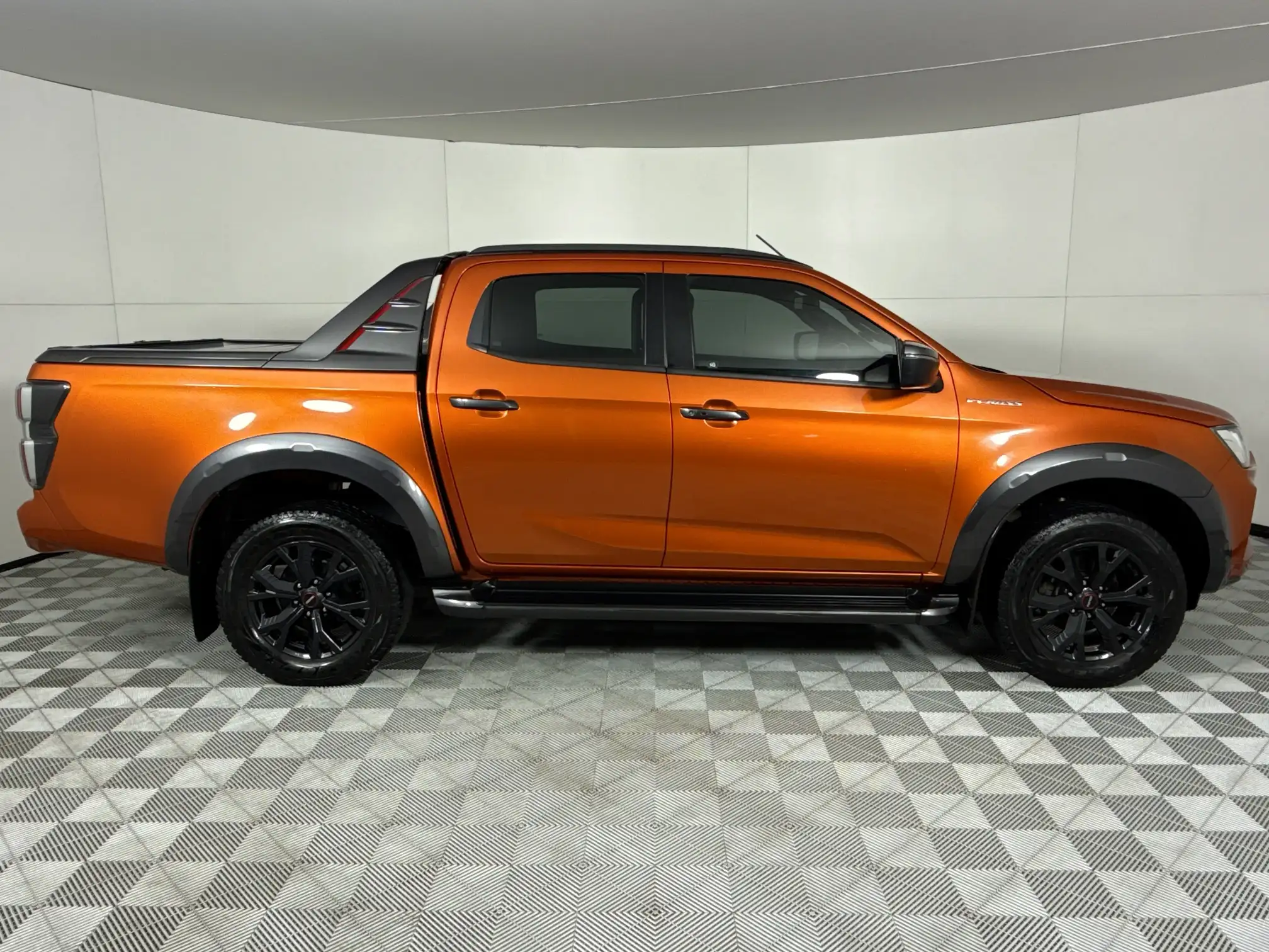 Isuzu D-MAX