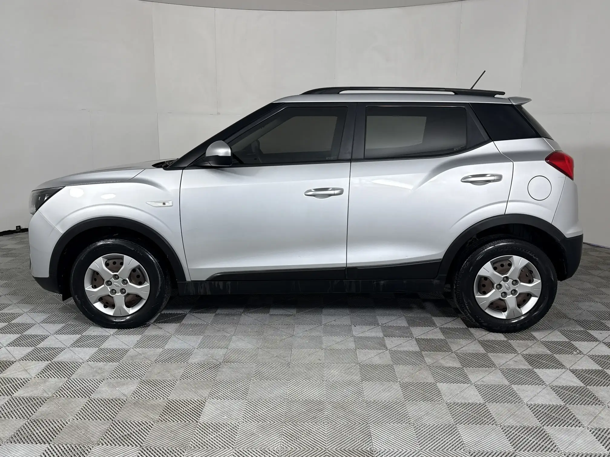 Mahindra Xuv300