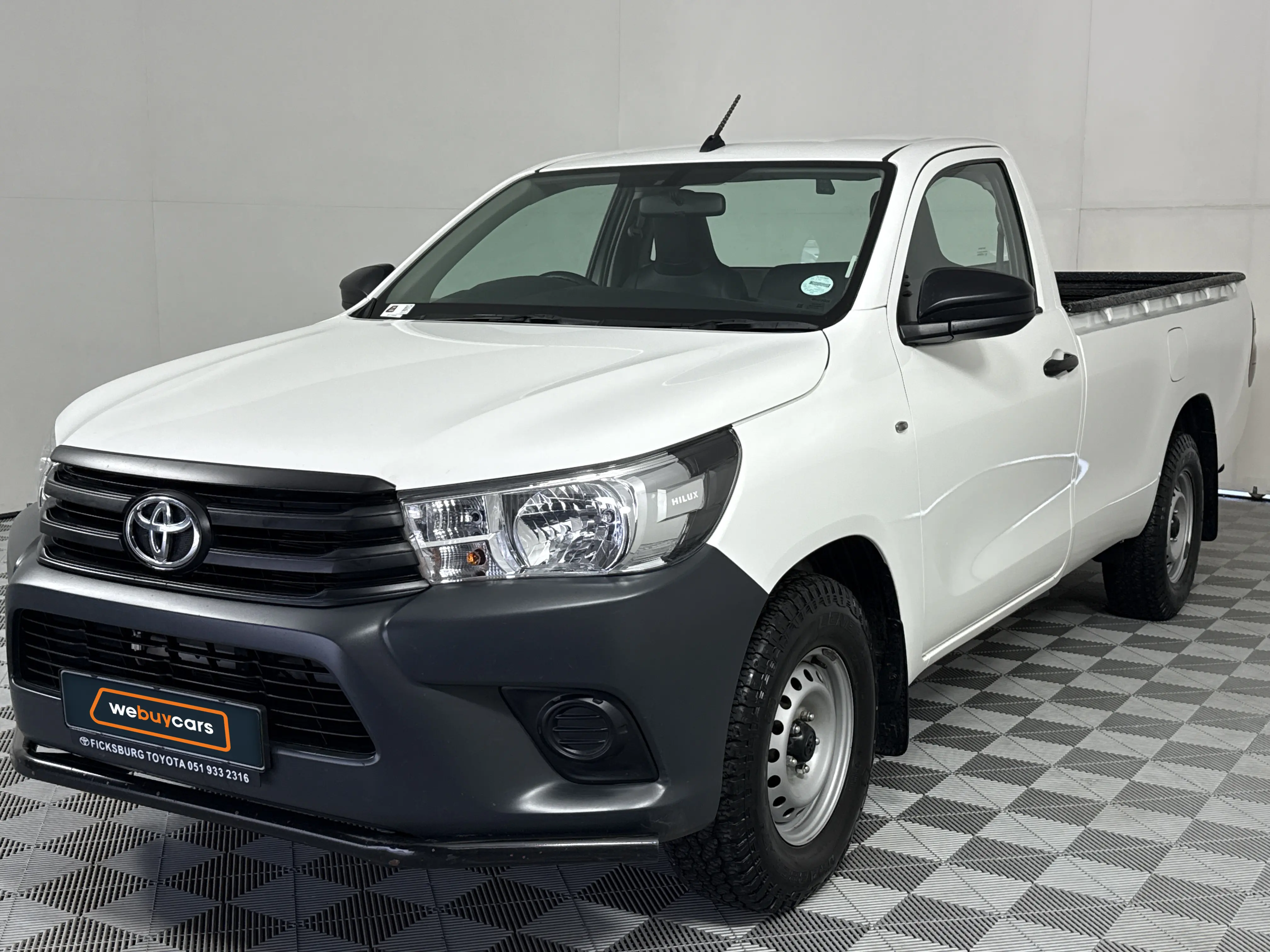 2025 Toyota Hilux 2.0 Vvti S Pick Up Single Cab