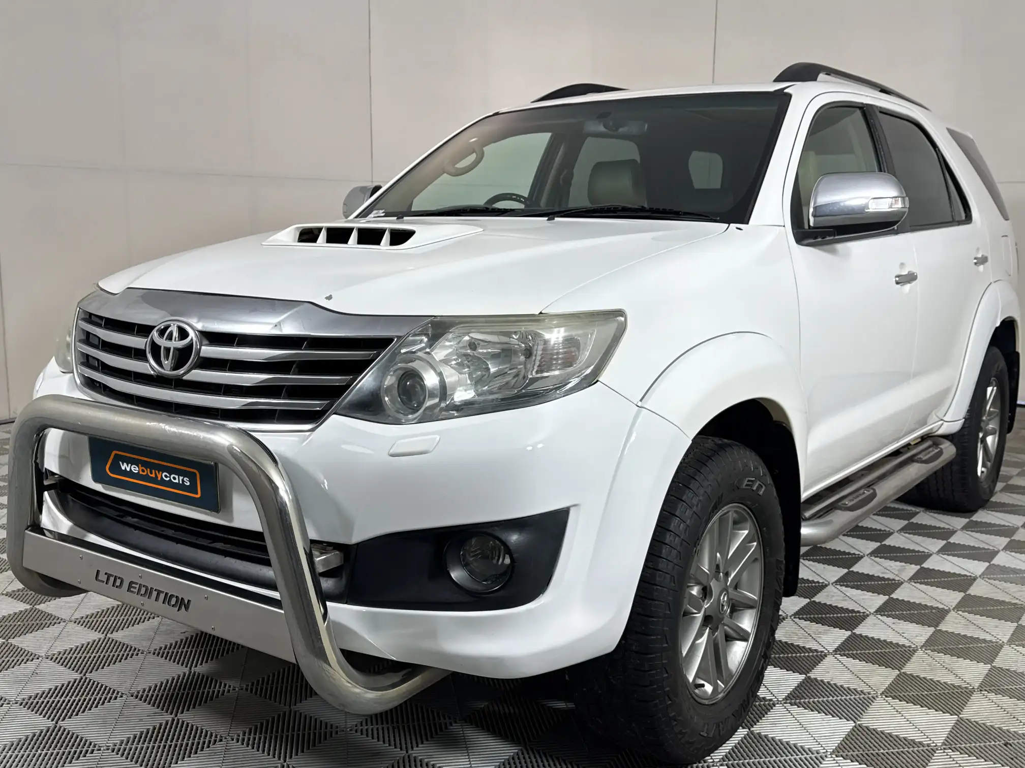 2013 Toyota Fortuner
