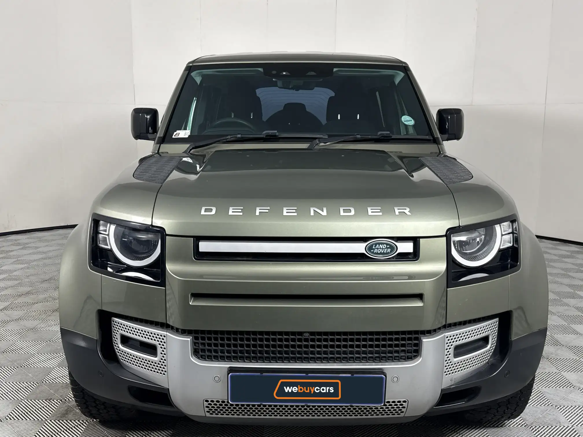 Land Rover Defender 110