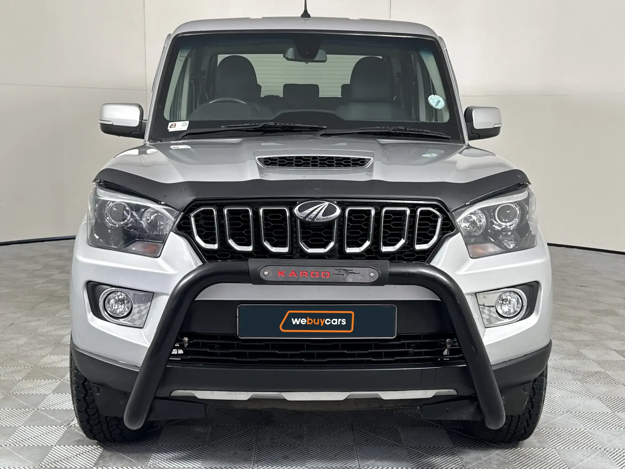 Mahindra PIK UP