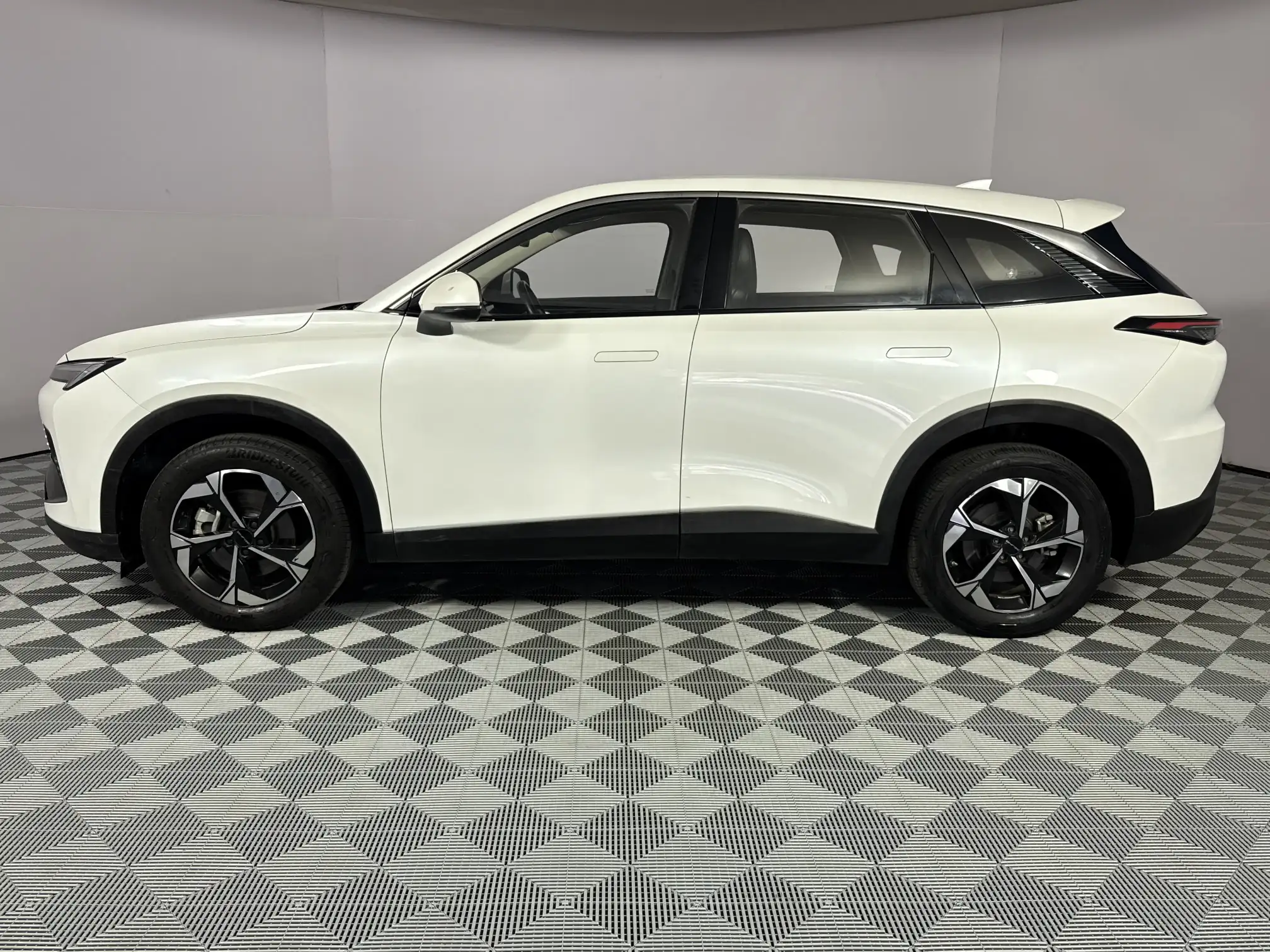 Baic X55