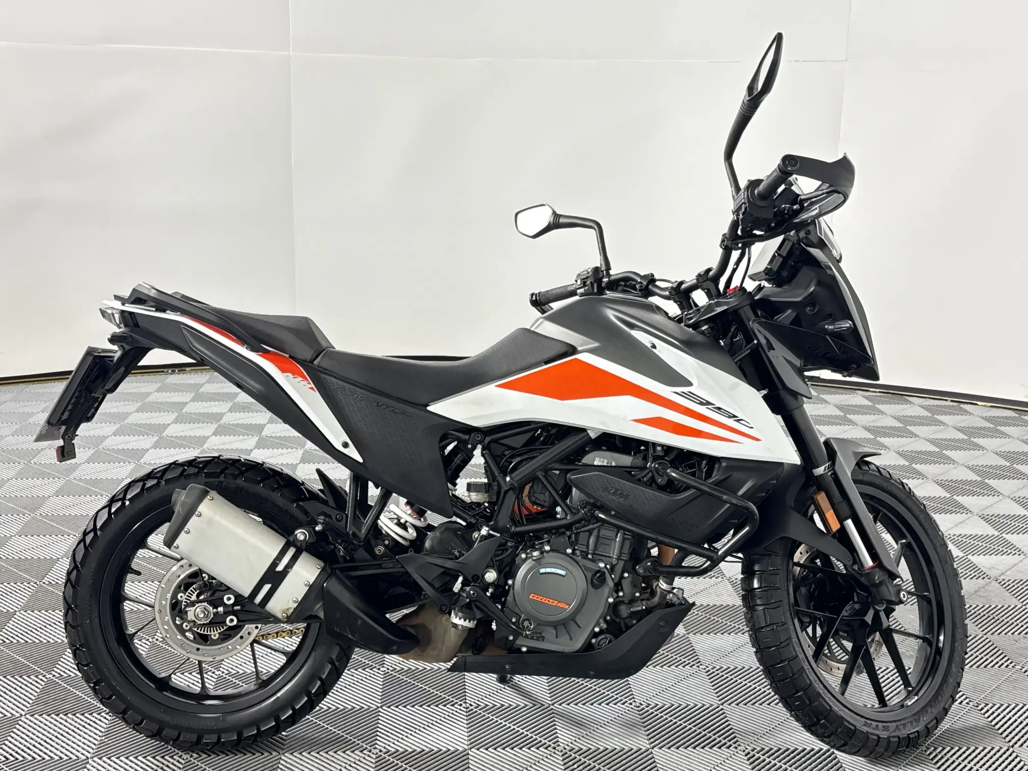 2020 KTM Duke