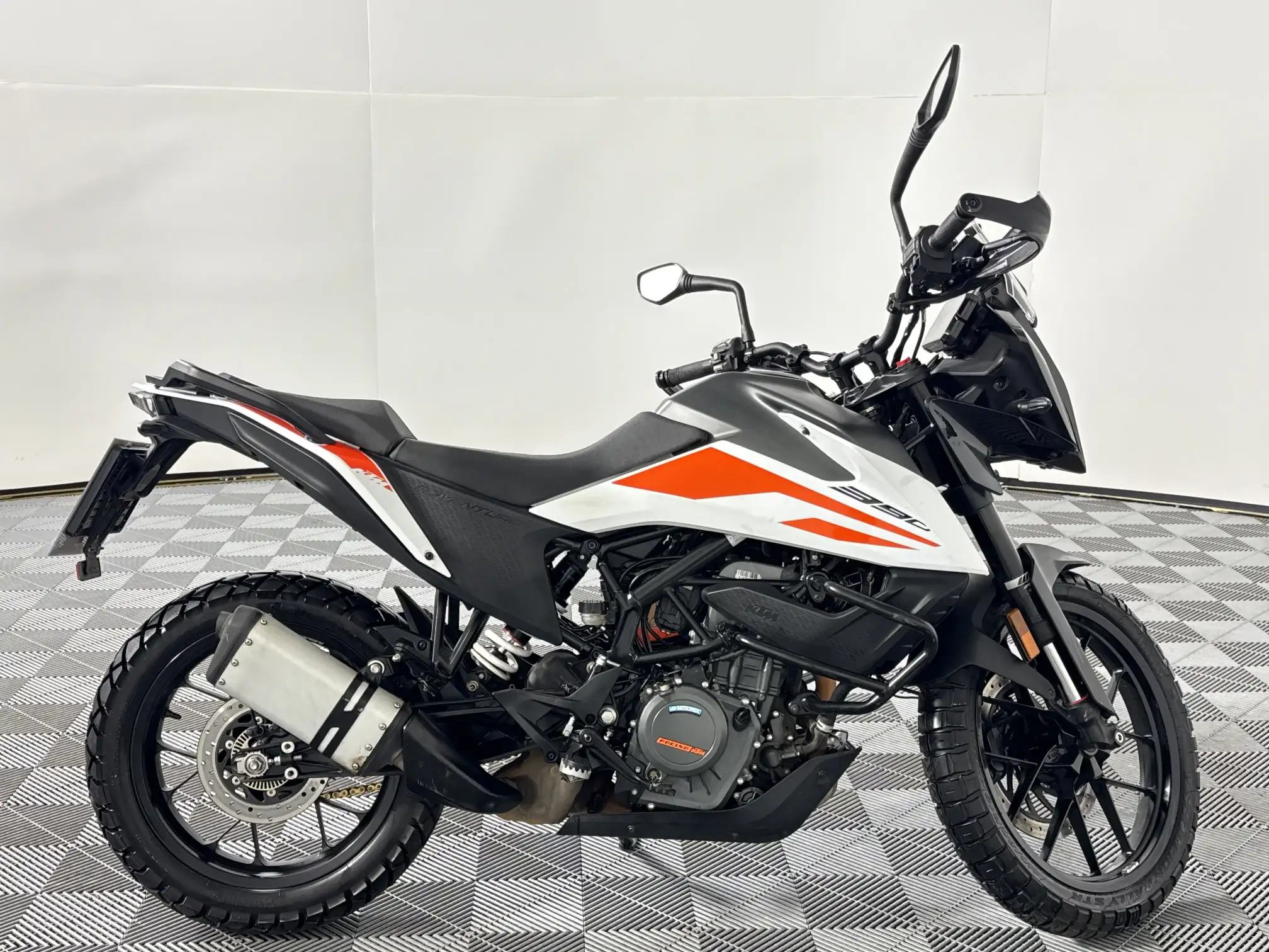 KTM Duke