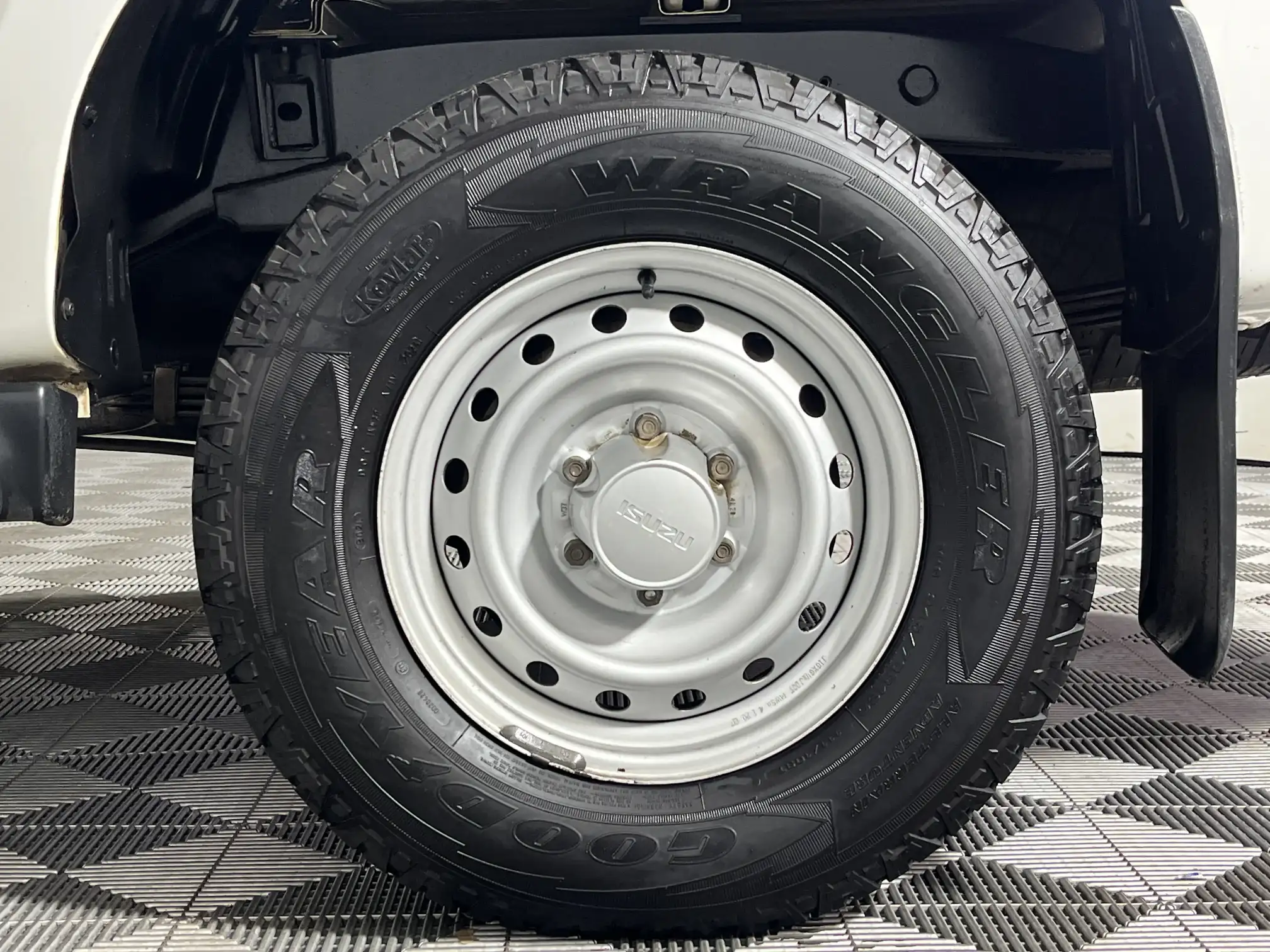 Isuzu D-MAX