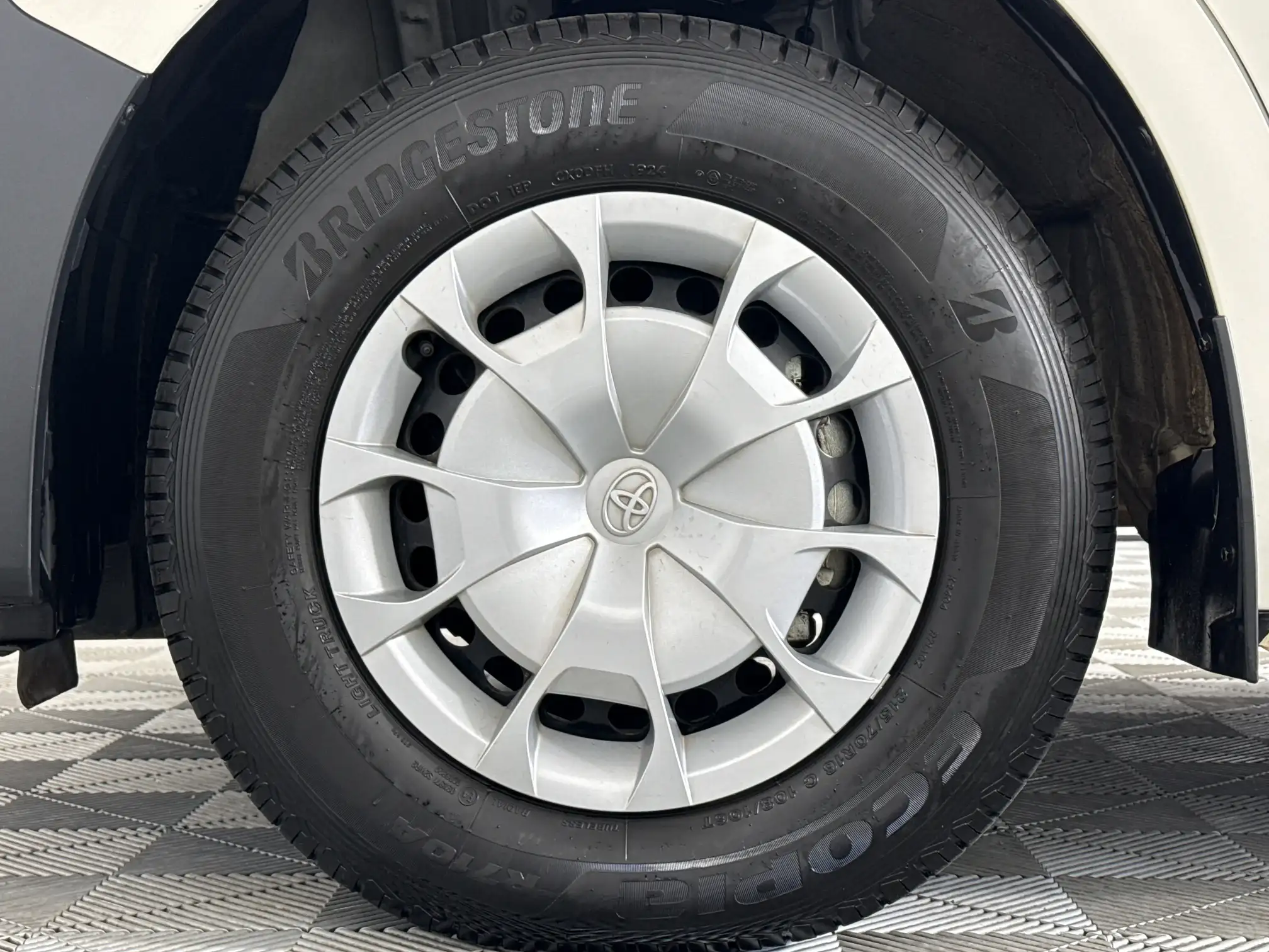 Toyota Quantum