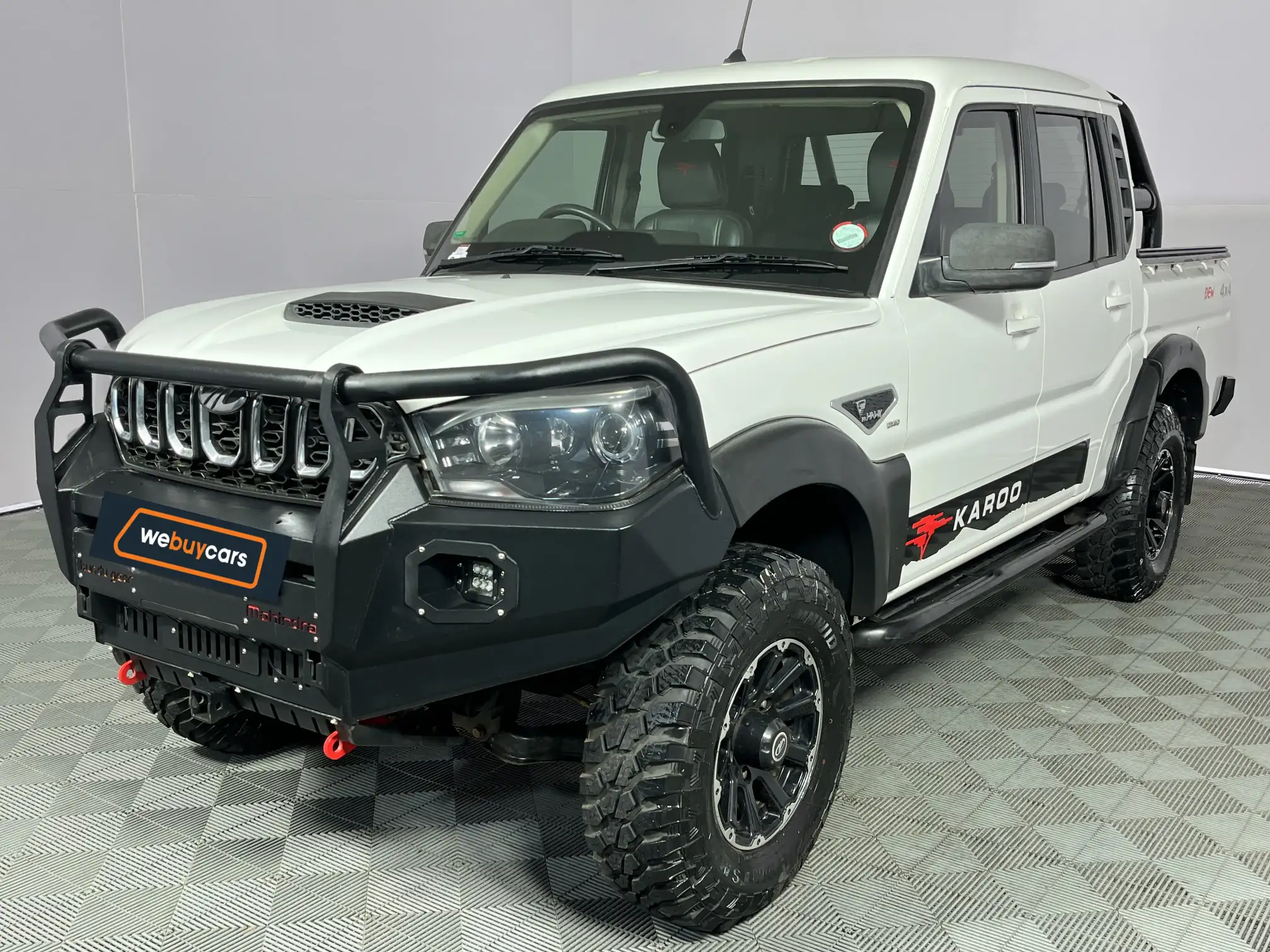 2023 Mahindra PIK UP