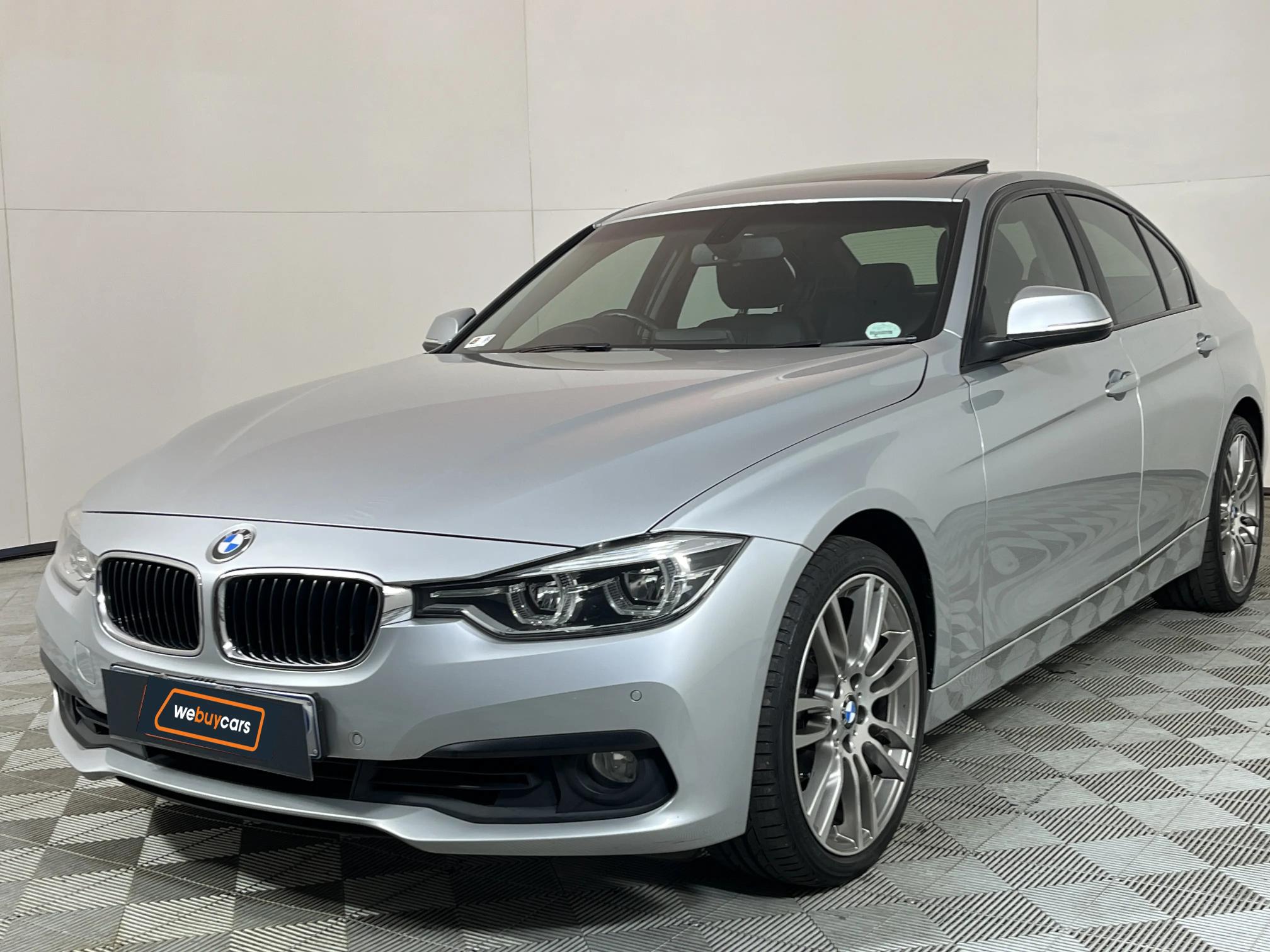 BMW 320i (F30) Auto