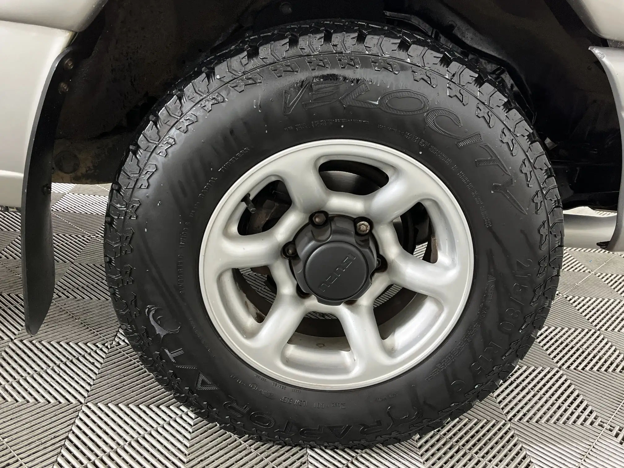 Isuzu Frontier