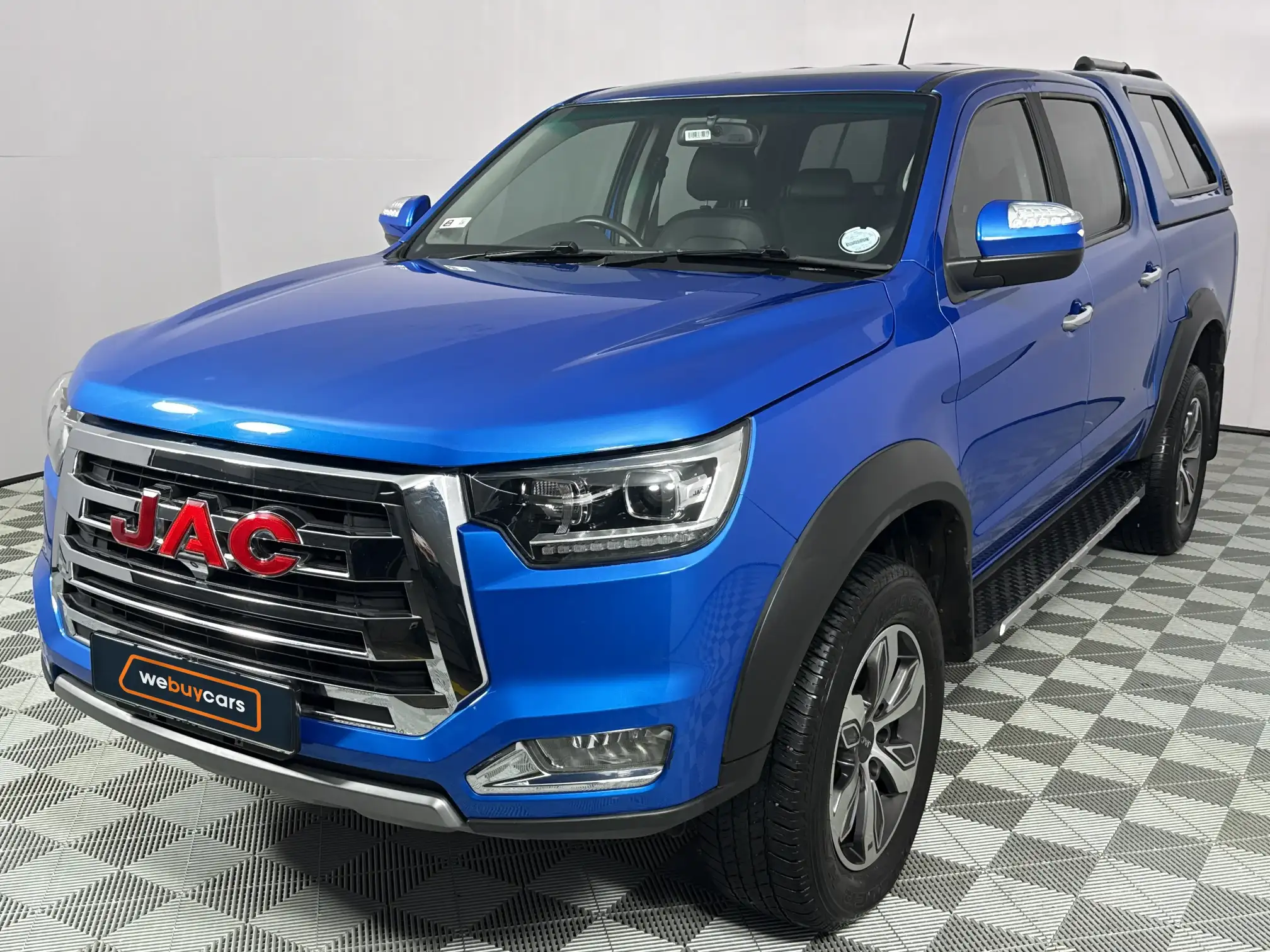 2021 JAC T8