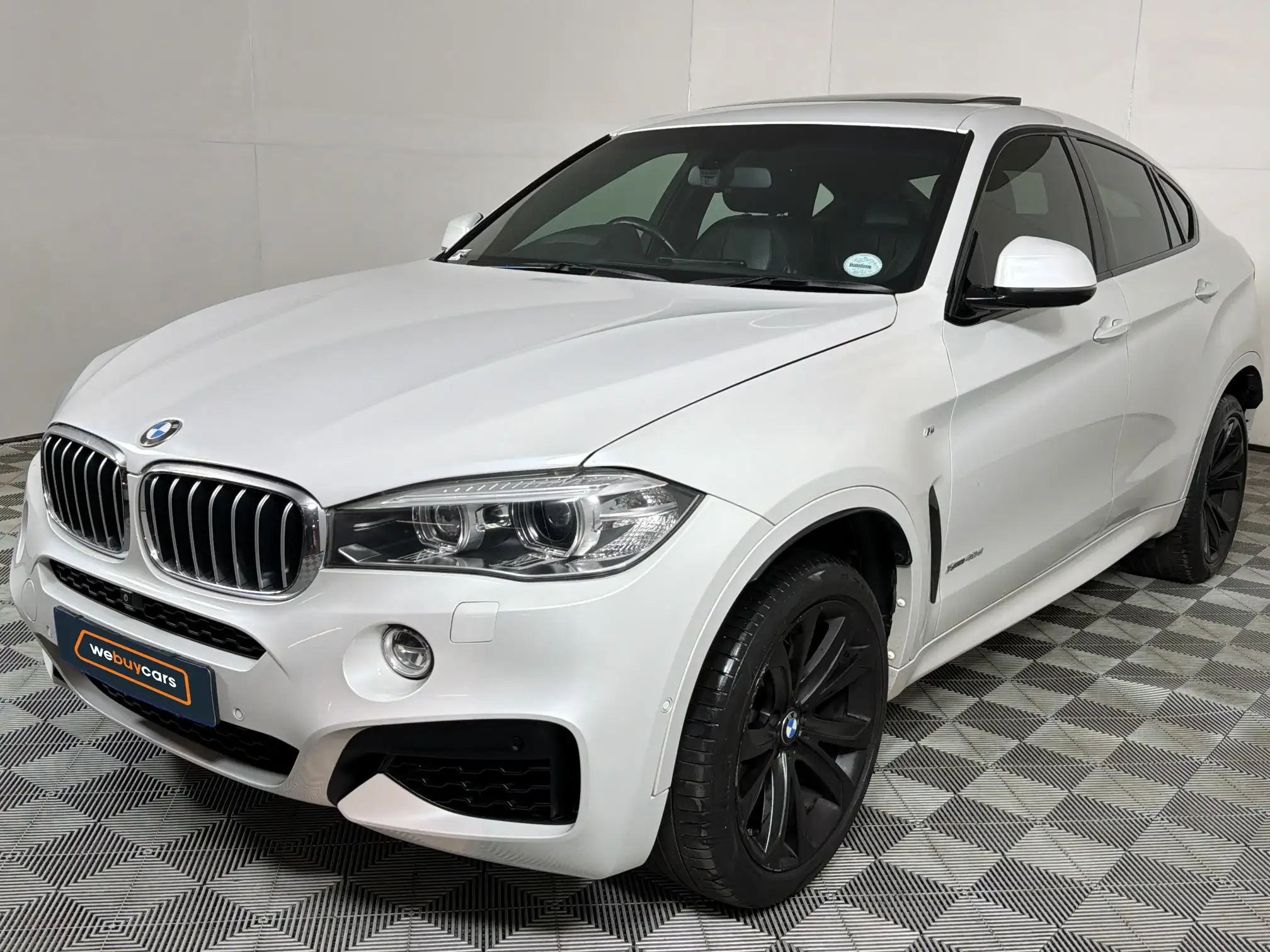 2019 BMW X6