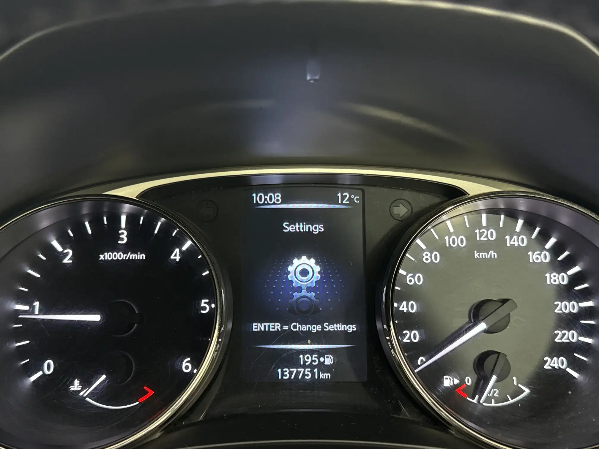Nissan X Trail
