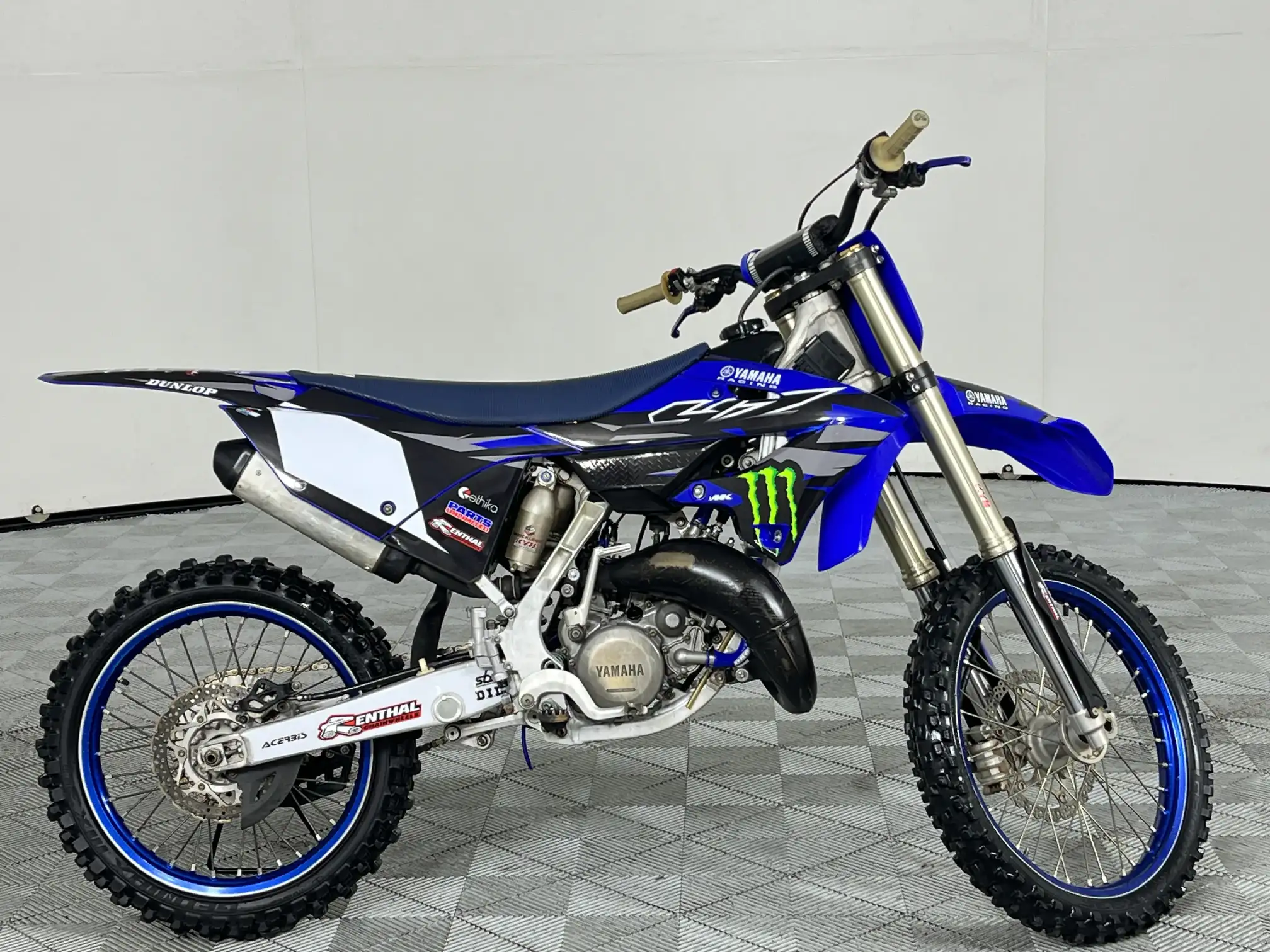 Yamaha YZ