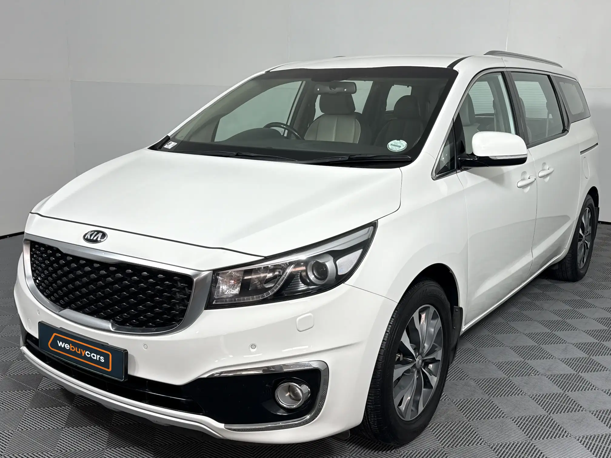 2017 KIA Sedona