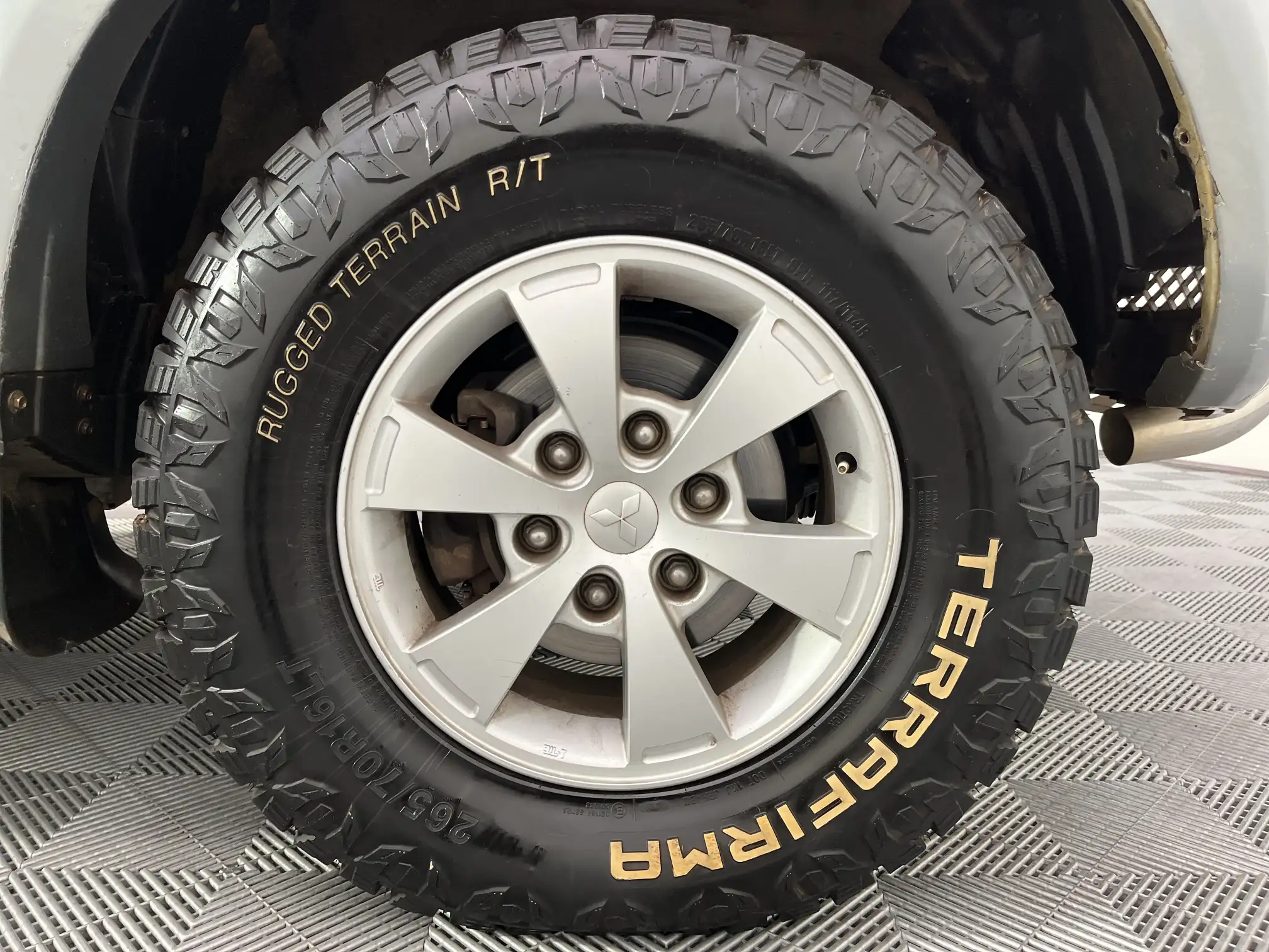 Mitsubishi Triton