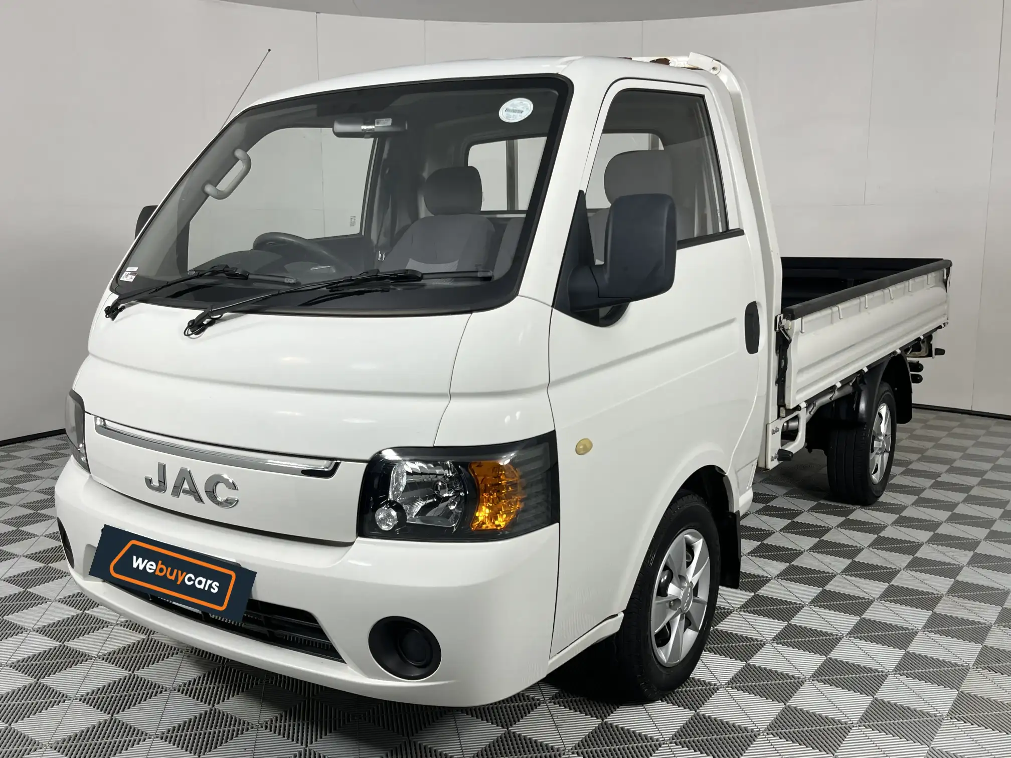 2021 JAC X200