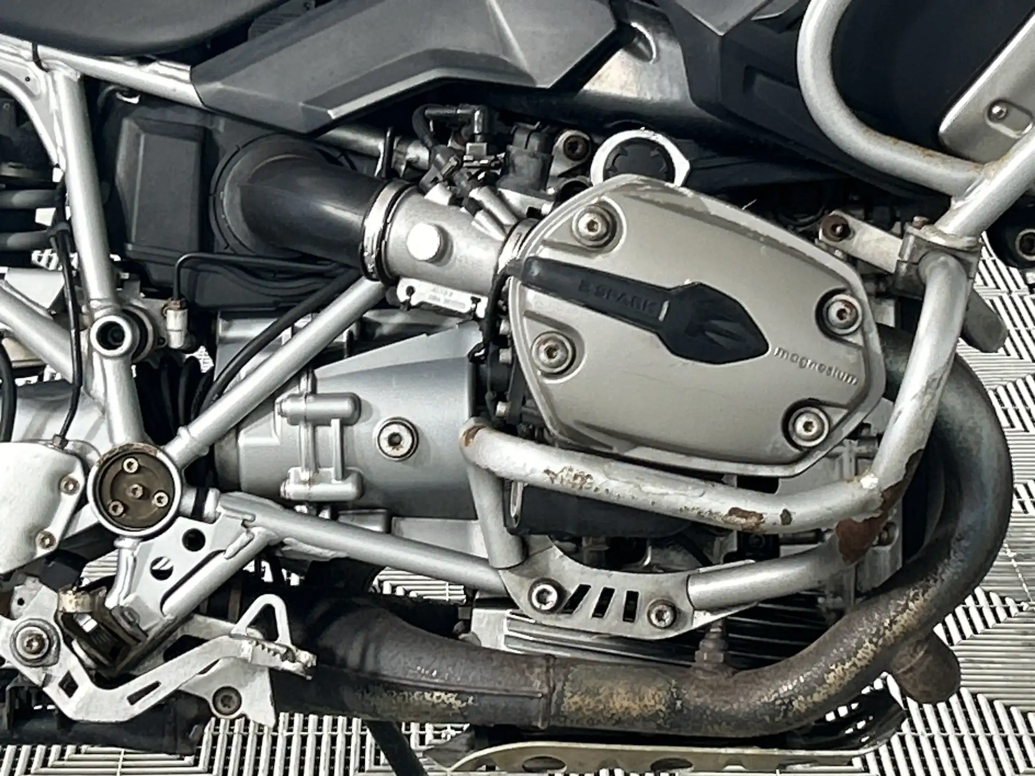 BMW R Series