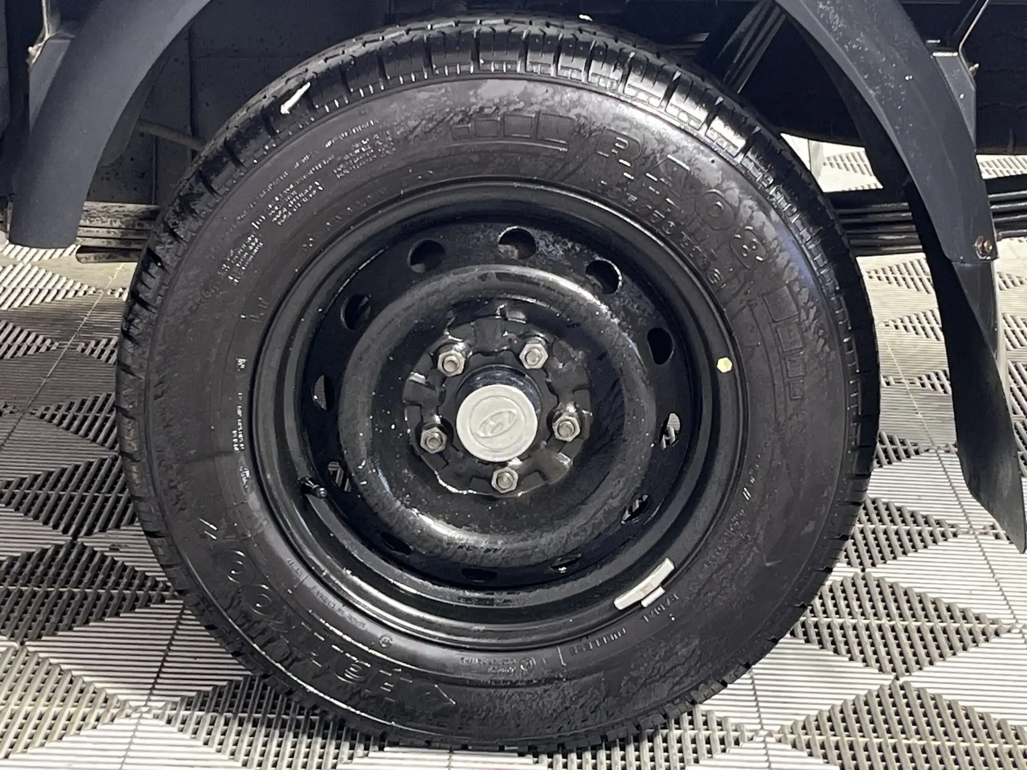 Hyundai H100