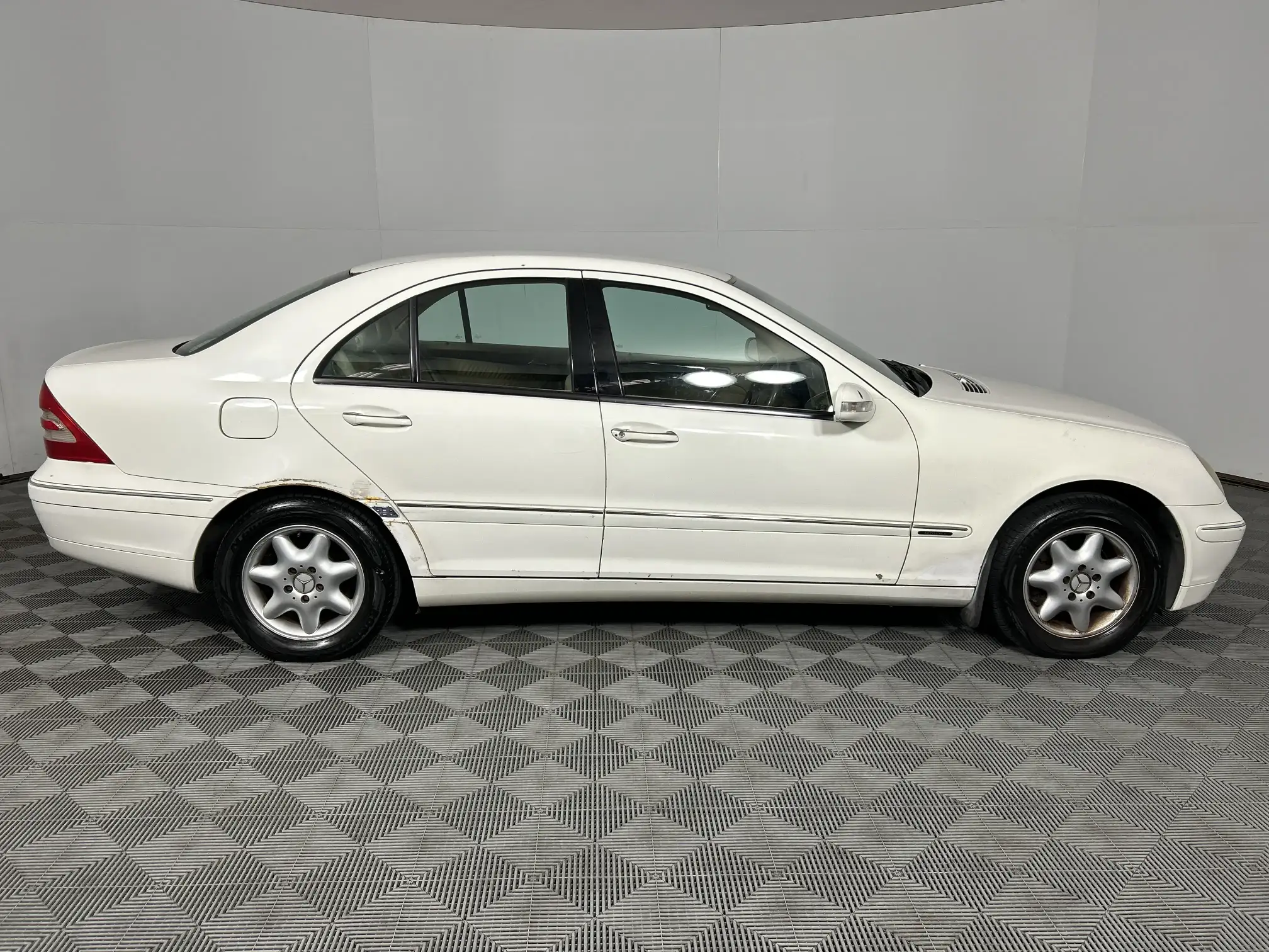 Mercedes-Benz C Class Sedan