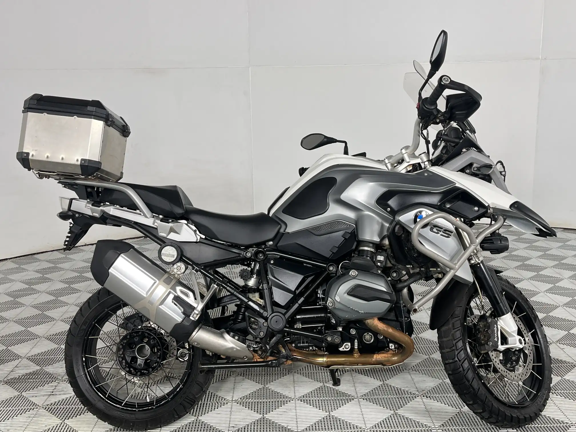 2015 BMW R Series
